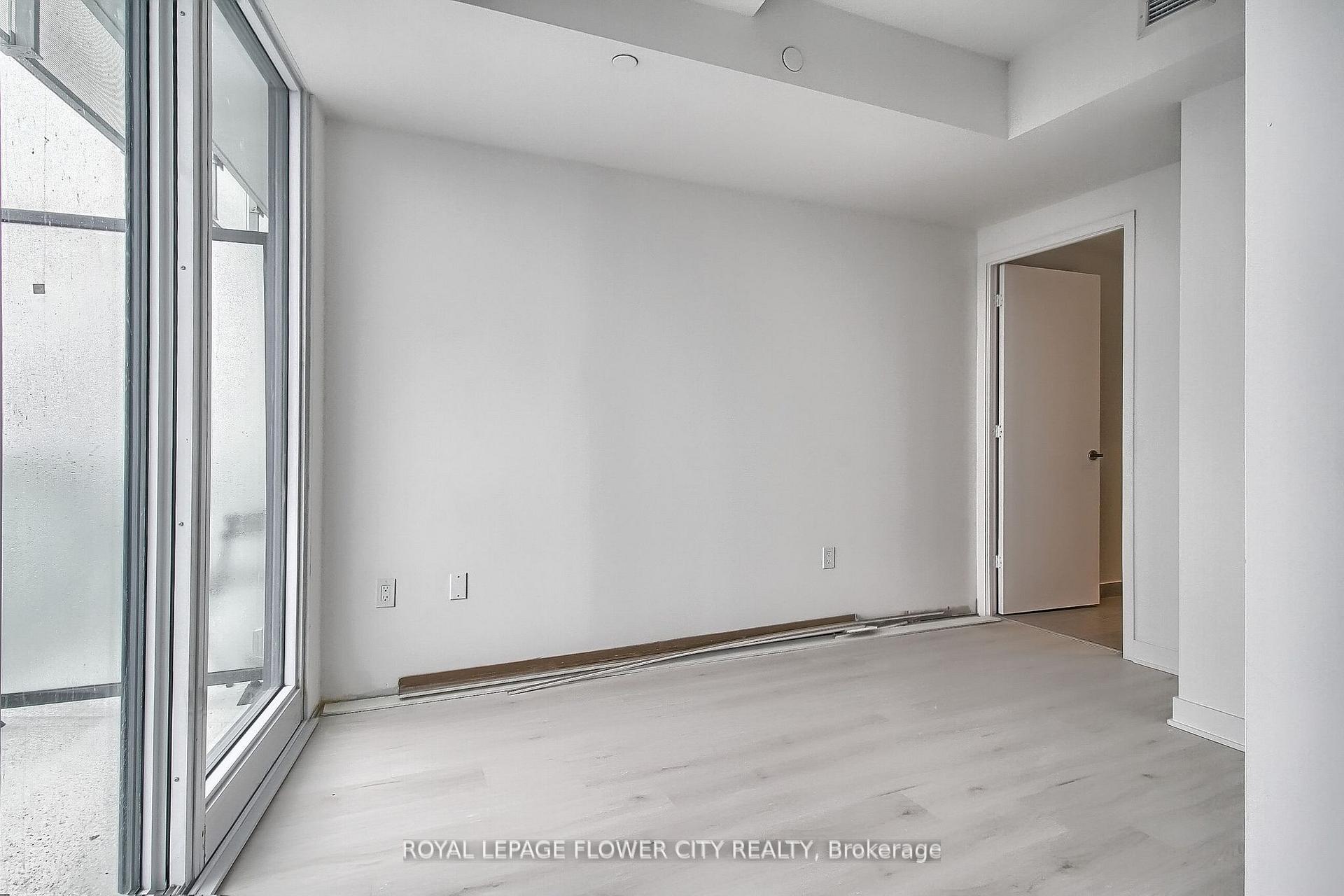 Photo 25 of Unit 5704, 3900 Confedration Parkway, Mississauga, City Centre — HOMEH