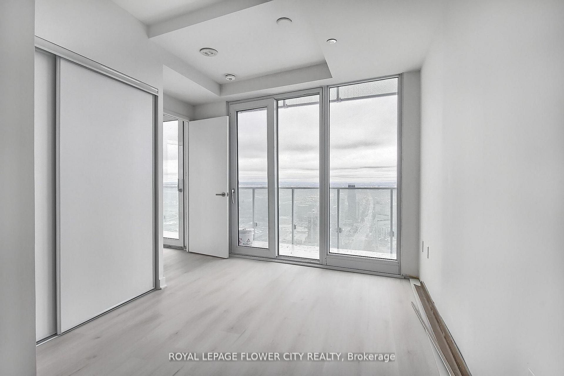Photo 26 of Unit 5704, 3900 Confedration Parkway, Mississauga, City Centre — HOMEH