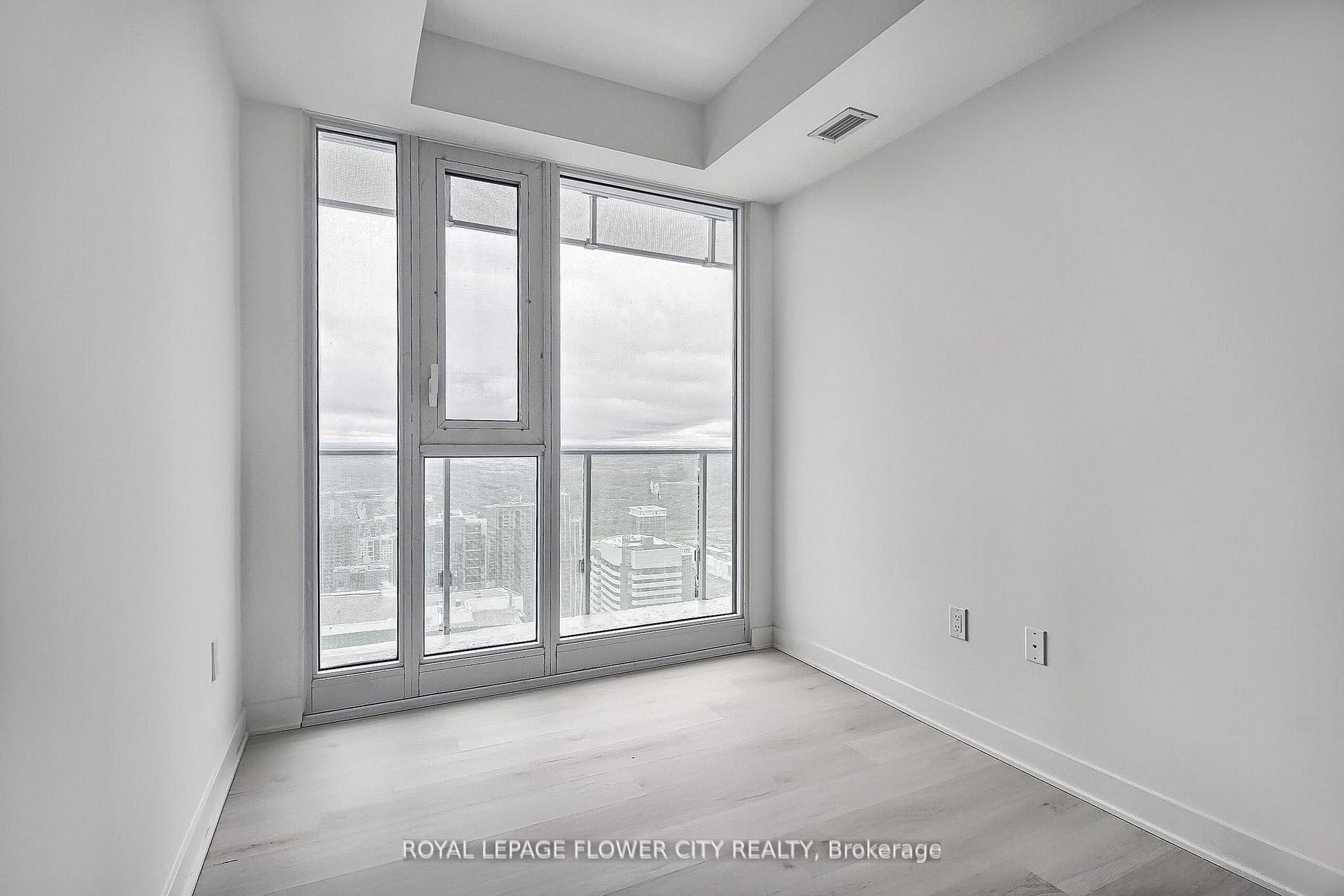 Photo 30 of Unit 5704, 3900 Confedration Parkway, Mississauga, City Centre — HOMEH