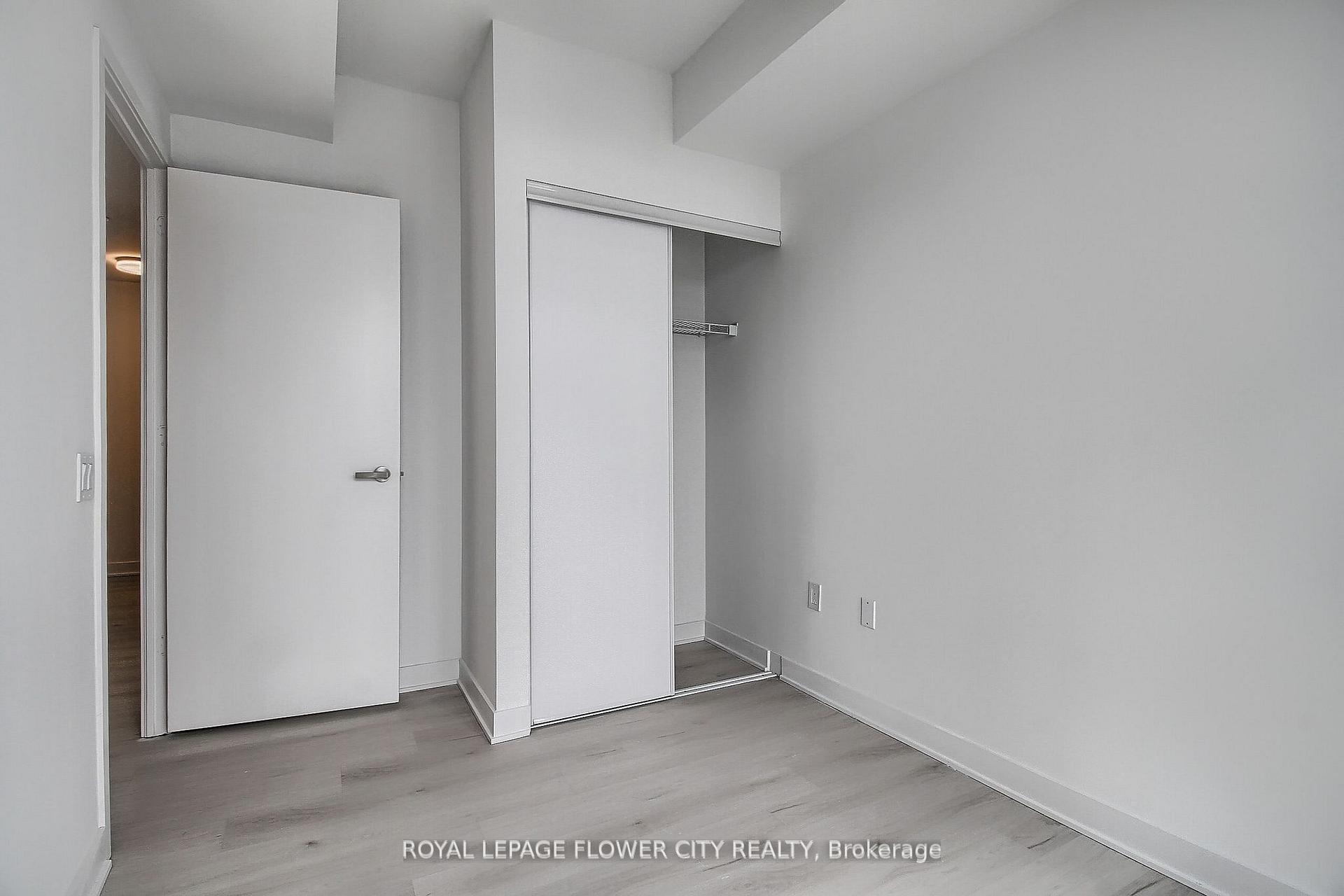 Photo 31 of Unit 5704, 3900 Confedration Parkway, Mississauga, City Centre — HOMEH