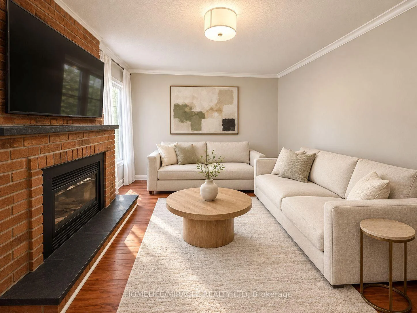 Photo 12 of 8 Willowcrest Court, Brampton, Brampton West — HOMEH