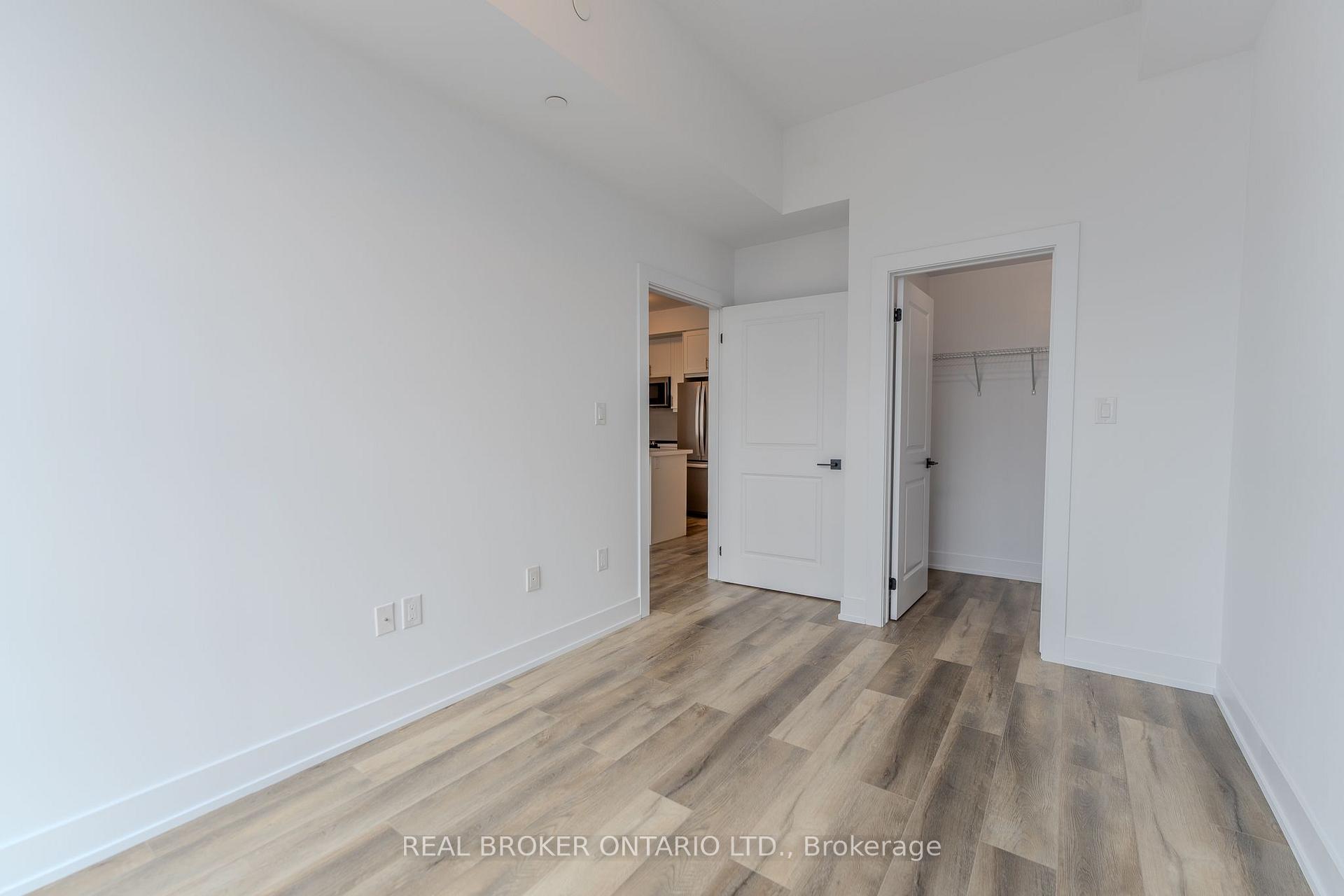 Photo 5 of Unit 1213, 470 Dundas Street E, Hamilton, Waterdown — HOMEH