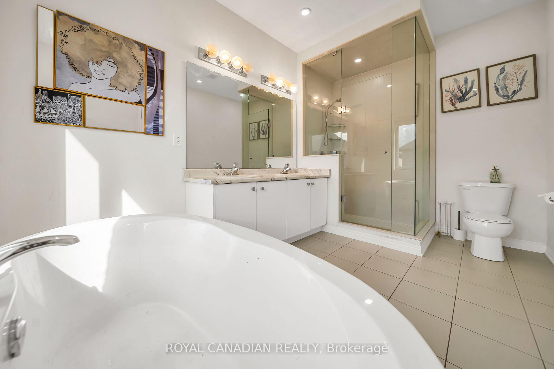 Photo 30 of 33 Bachelor Street, Brampton, Northwest Brampton — HOMEH