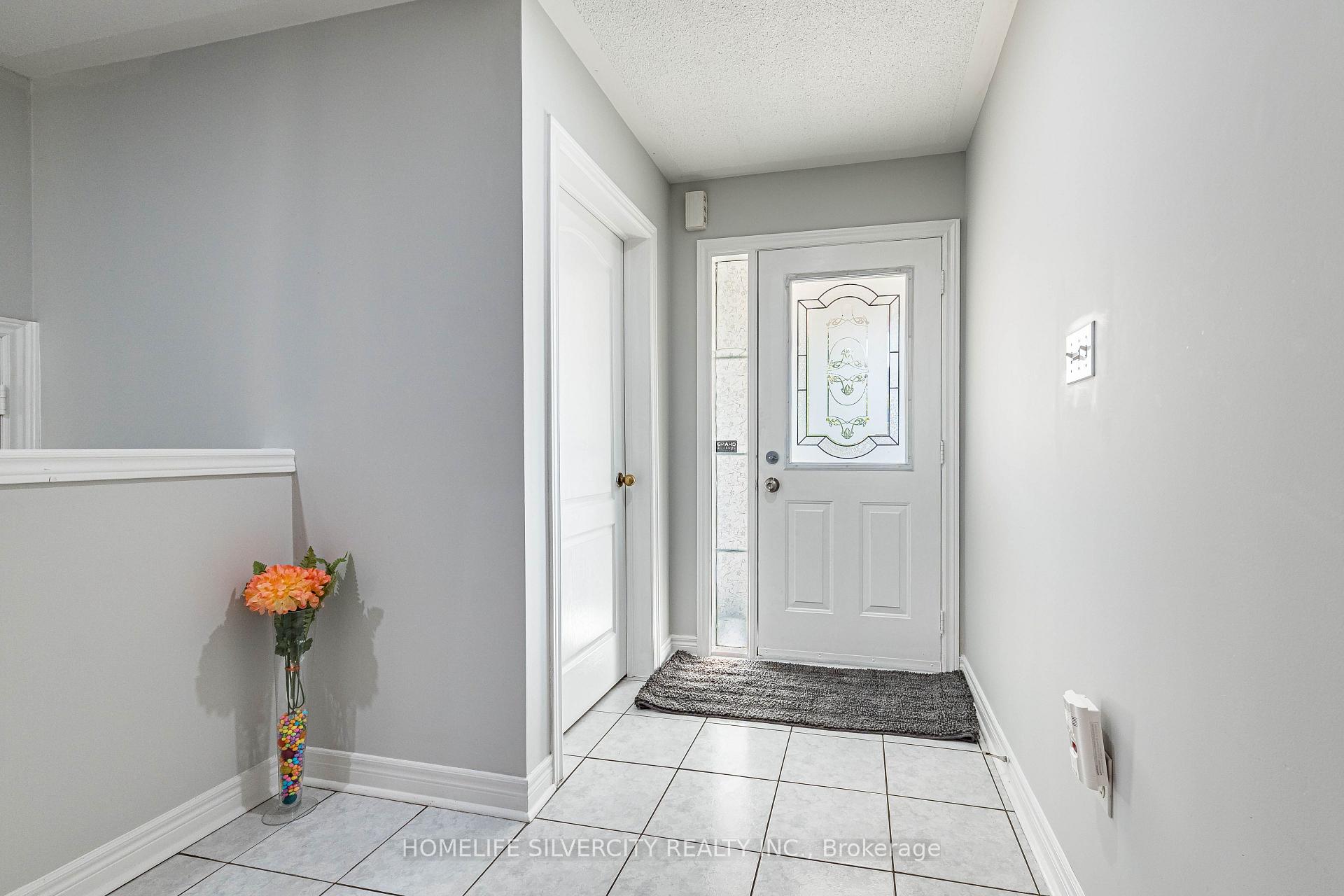 Photo 8 of 7 Shadyridge Road, Brampton, Bram East — HOMEH