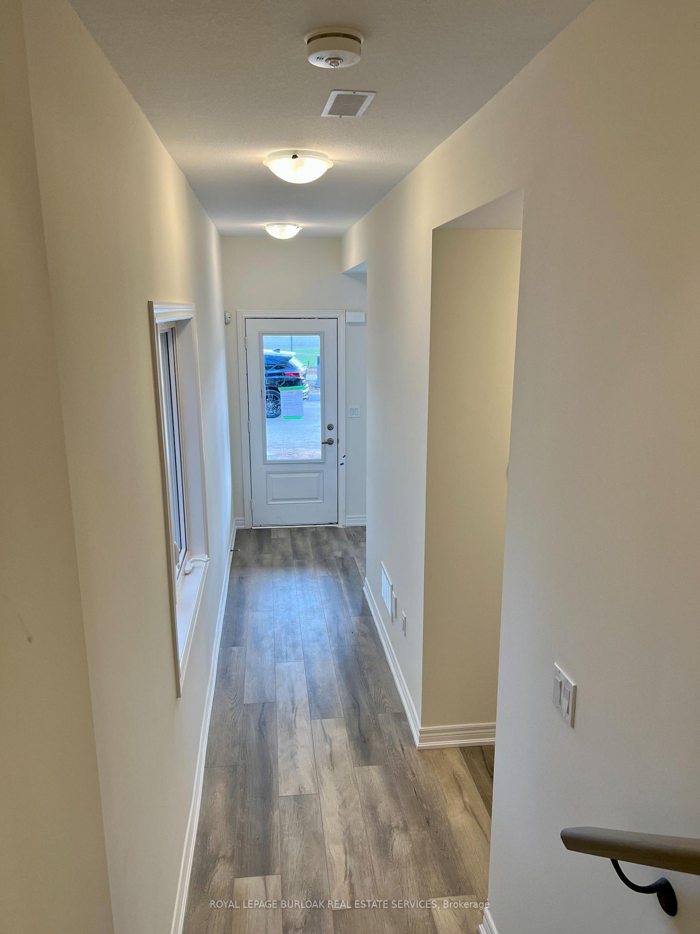 Photo 2 of Unit 7, 40 Zinfandel Drive, Hamilton, Fruitland — HOMEH