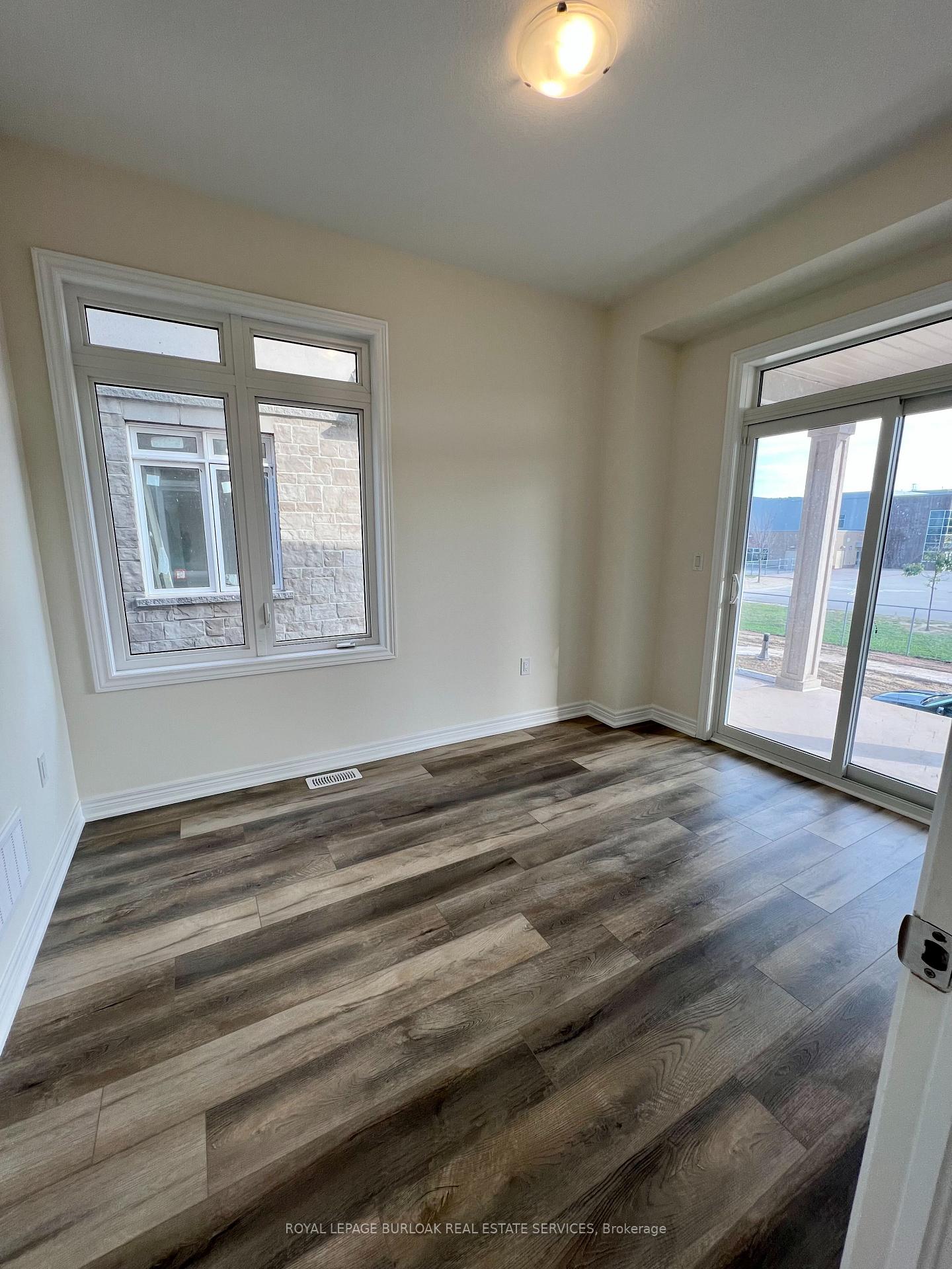 Photo 6 of Unit 7, 40 Zinfandel Drive, Hamilton, Fruitland — HOMEH