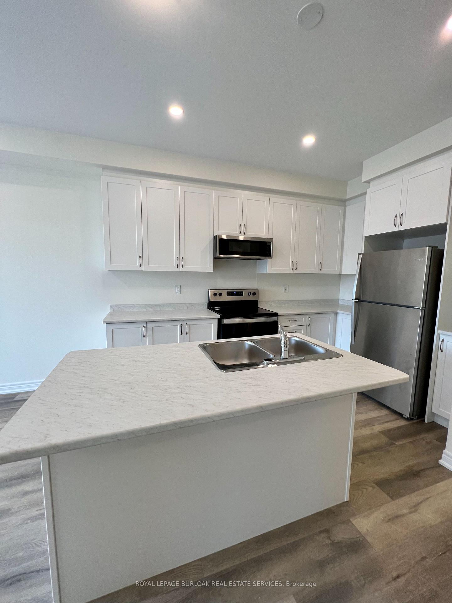 Photo 7 of Unit 7, 40 Zinfandel Drive, Hamilton, Fruitland — HOMEH