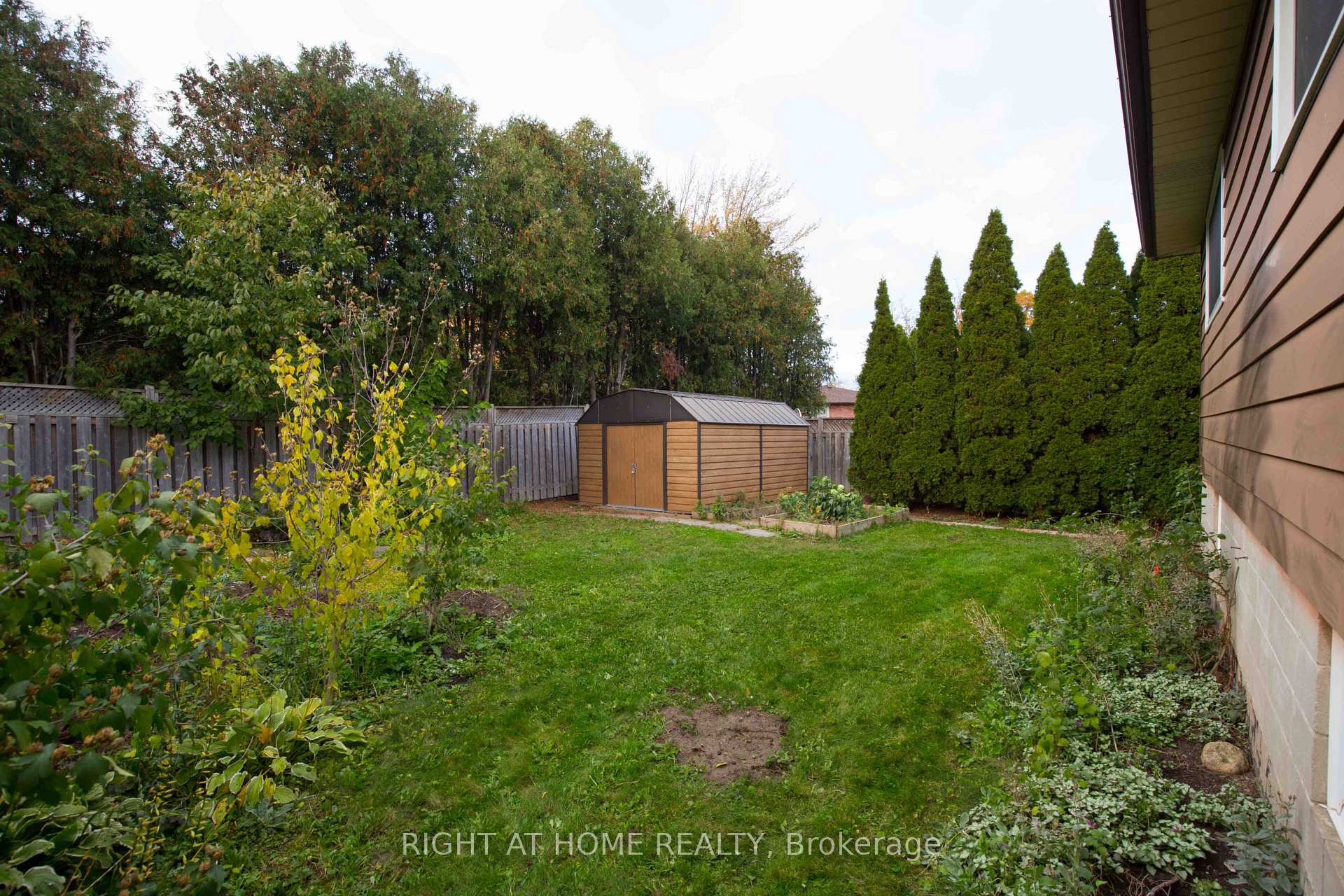 Photo 14 of 333 Rexford Drive, Hamilton, Randall — HOMEH
