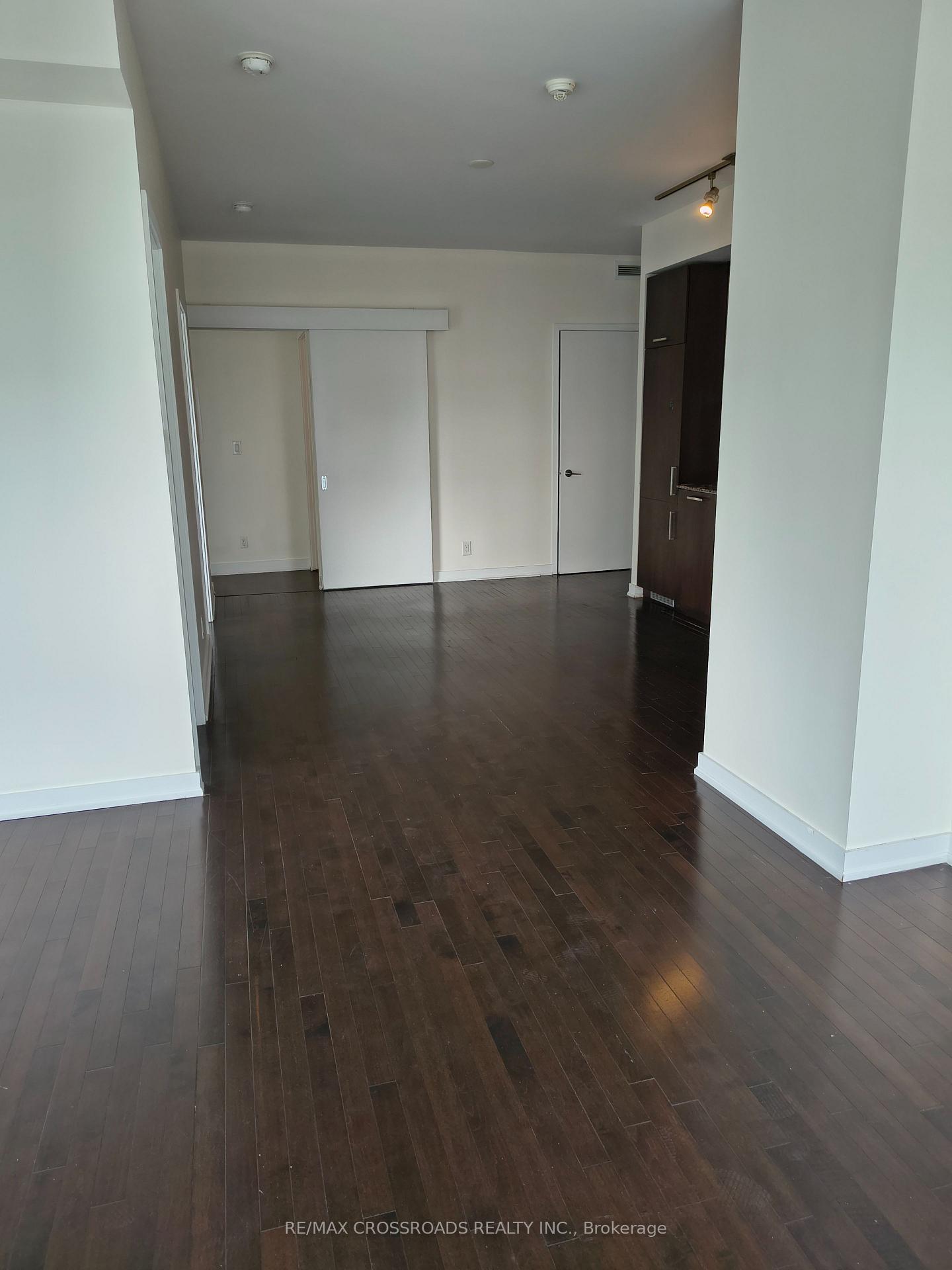 Photo 25 of Unit 1104, 12 York Street, Toronto, Waterfront Communities — HOMEH