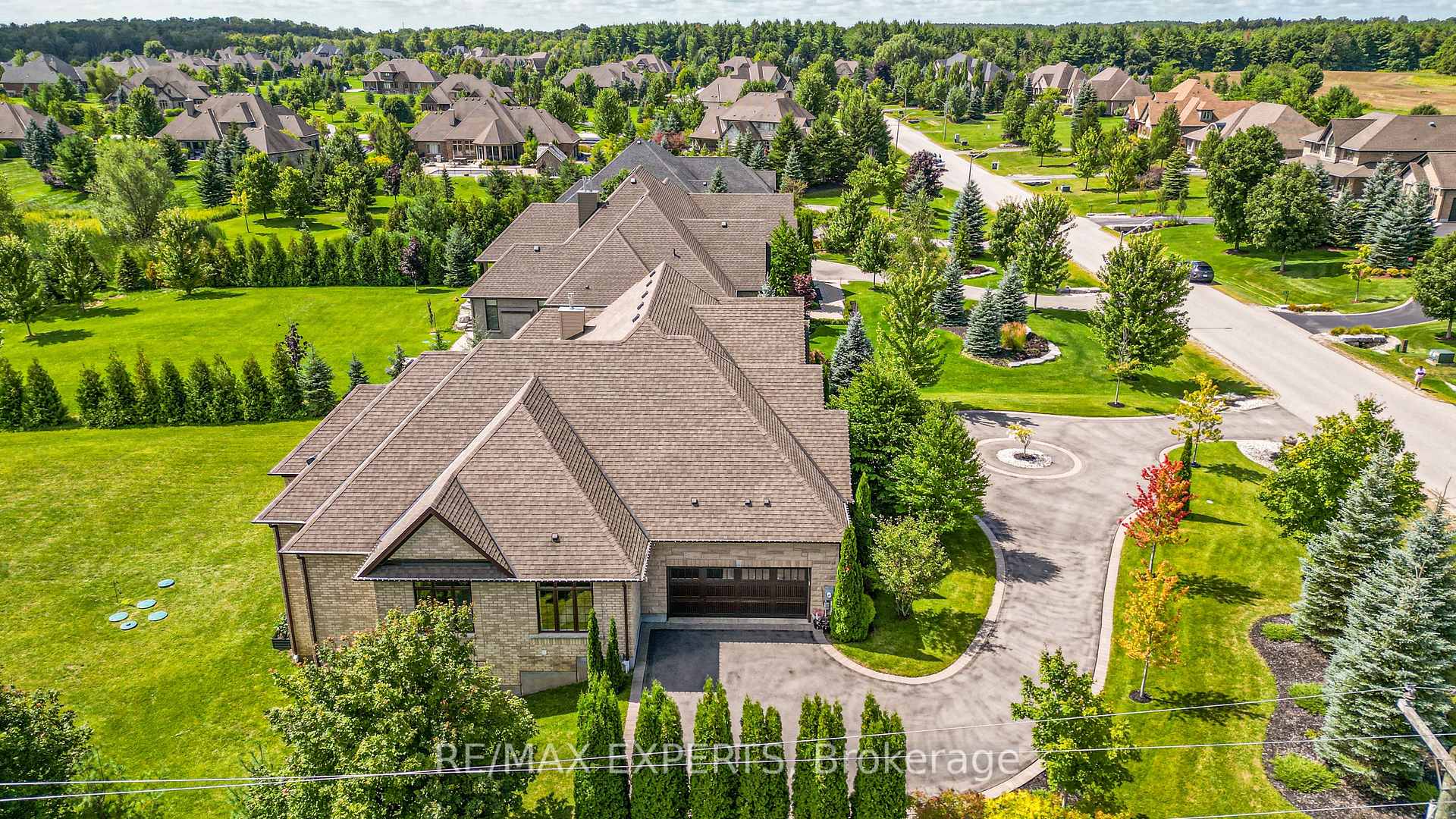 Photo 4 of 10 Old Ruby Lane, Puslinch, Rural Puslinch East — HOMEH