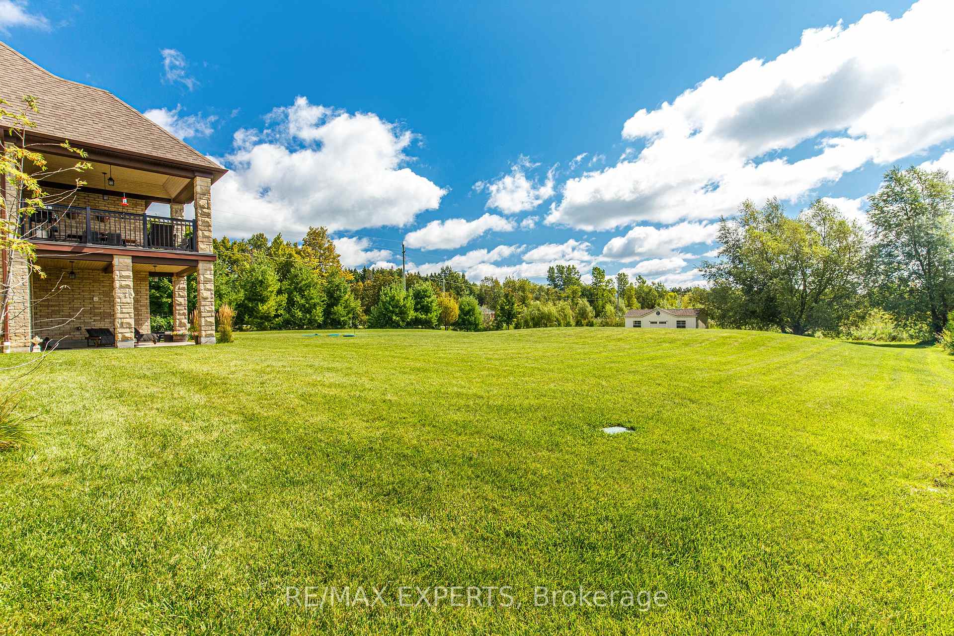 Photo 9 of 10 Old Ruby Lane, Puslinch, Rural Puslinch East — HOMEH