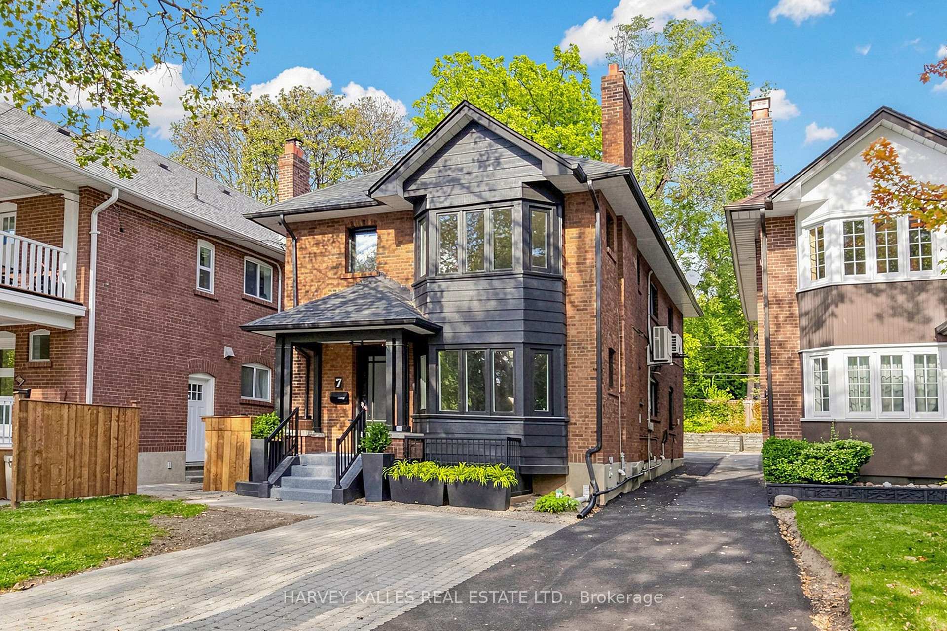 Photo 4 of Unit Bsmt, 7 Tullis Drive, Toronto, Mount Pleasant West — HOMEH