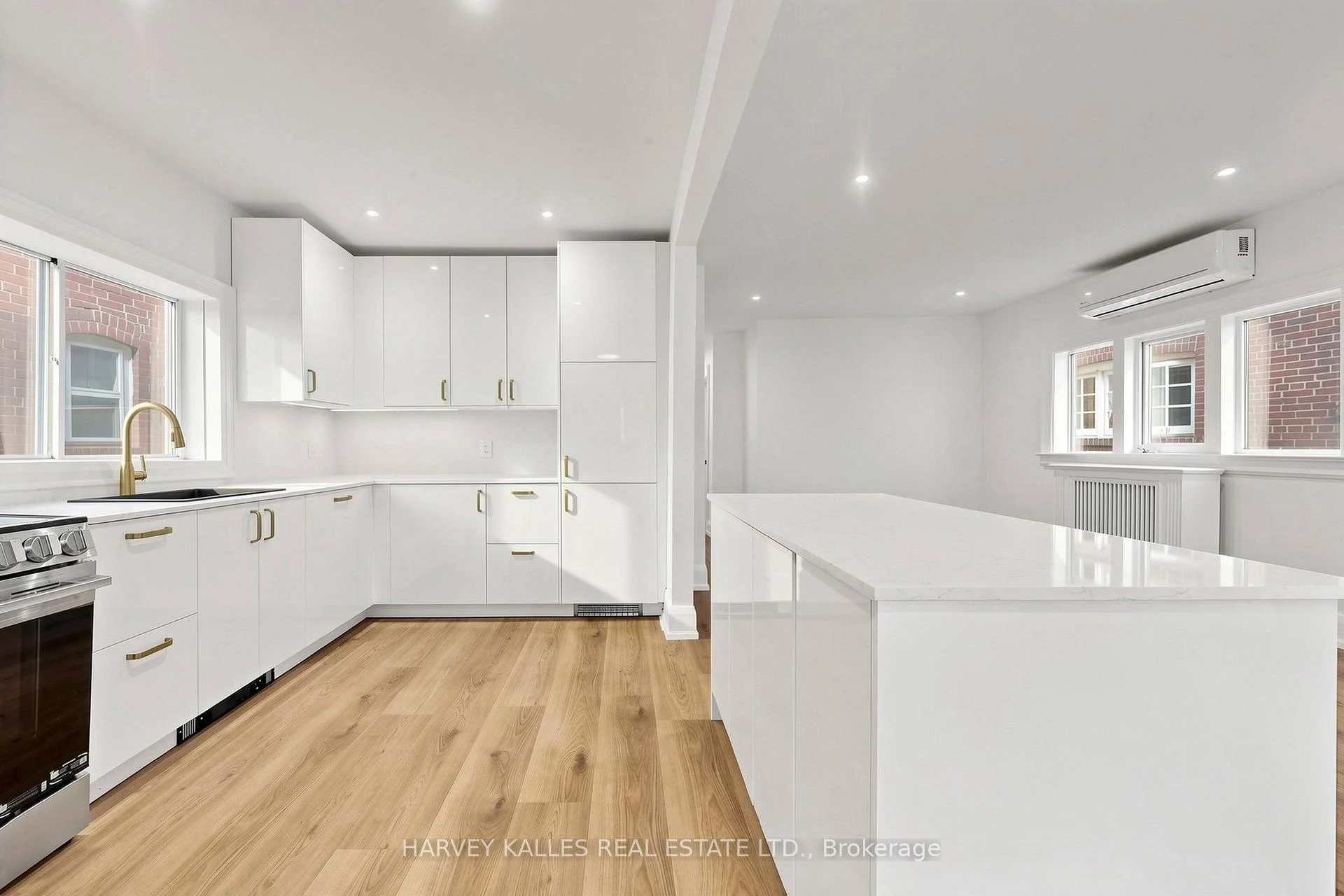 Photo 34 of Unit Bsmt, 7 Tullis Drive, Toronto, Mount Pleasant West — HOMEH