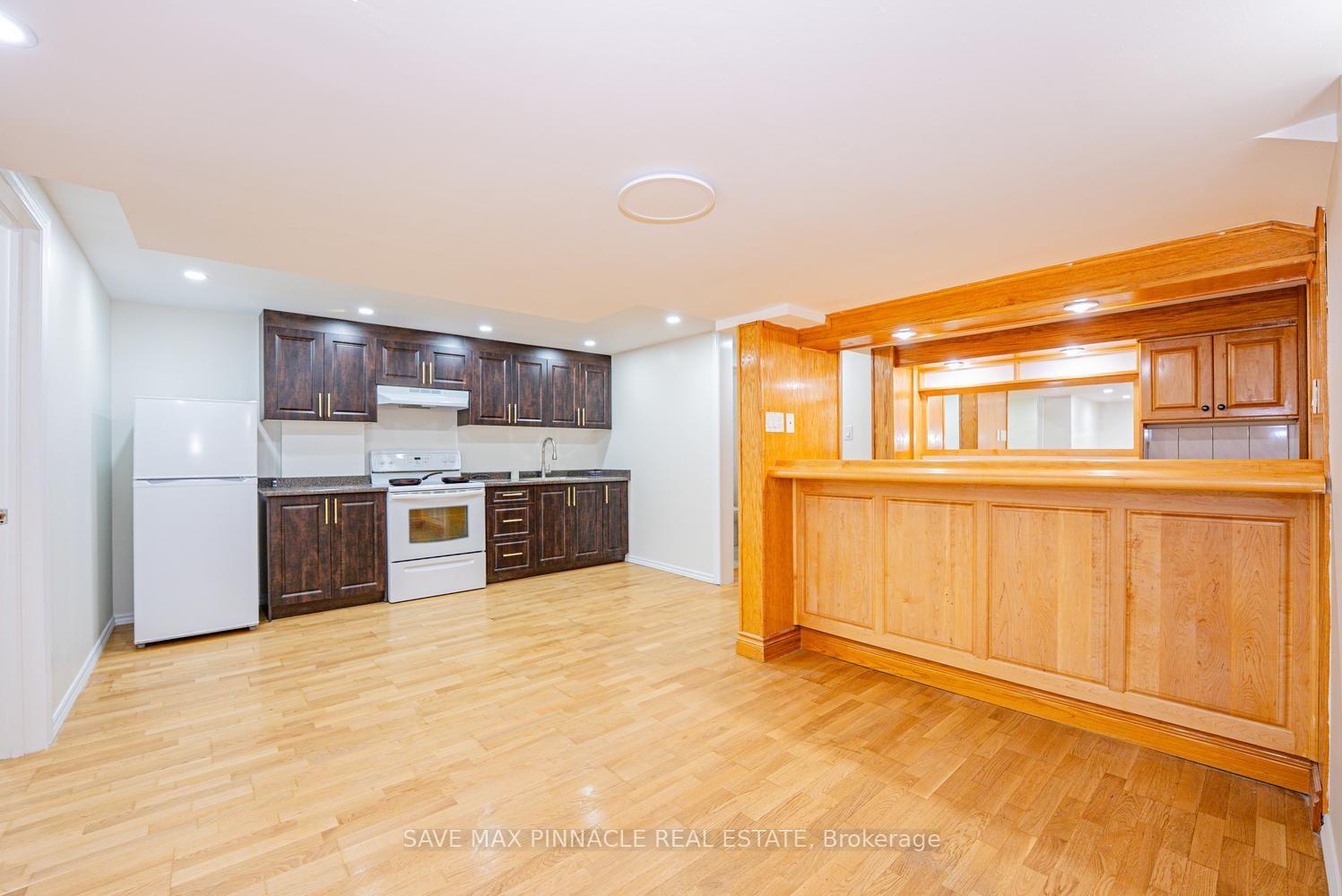 Photo 35 of 3118 Shadetree Drive, Mississauga, Meadowvale — HOMEH
