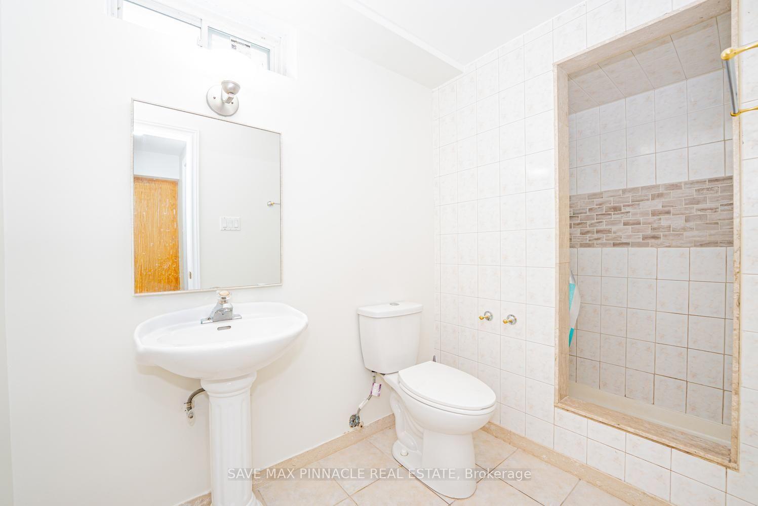 Photo 43 of 3118 Shadetree Drive, Mississauga, Meadowvale — HOMEH