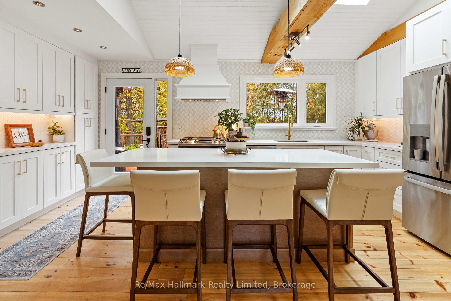 Photo 12 of 140 Woodward Street, Bracebridge — HOMEH