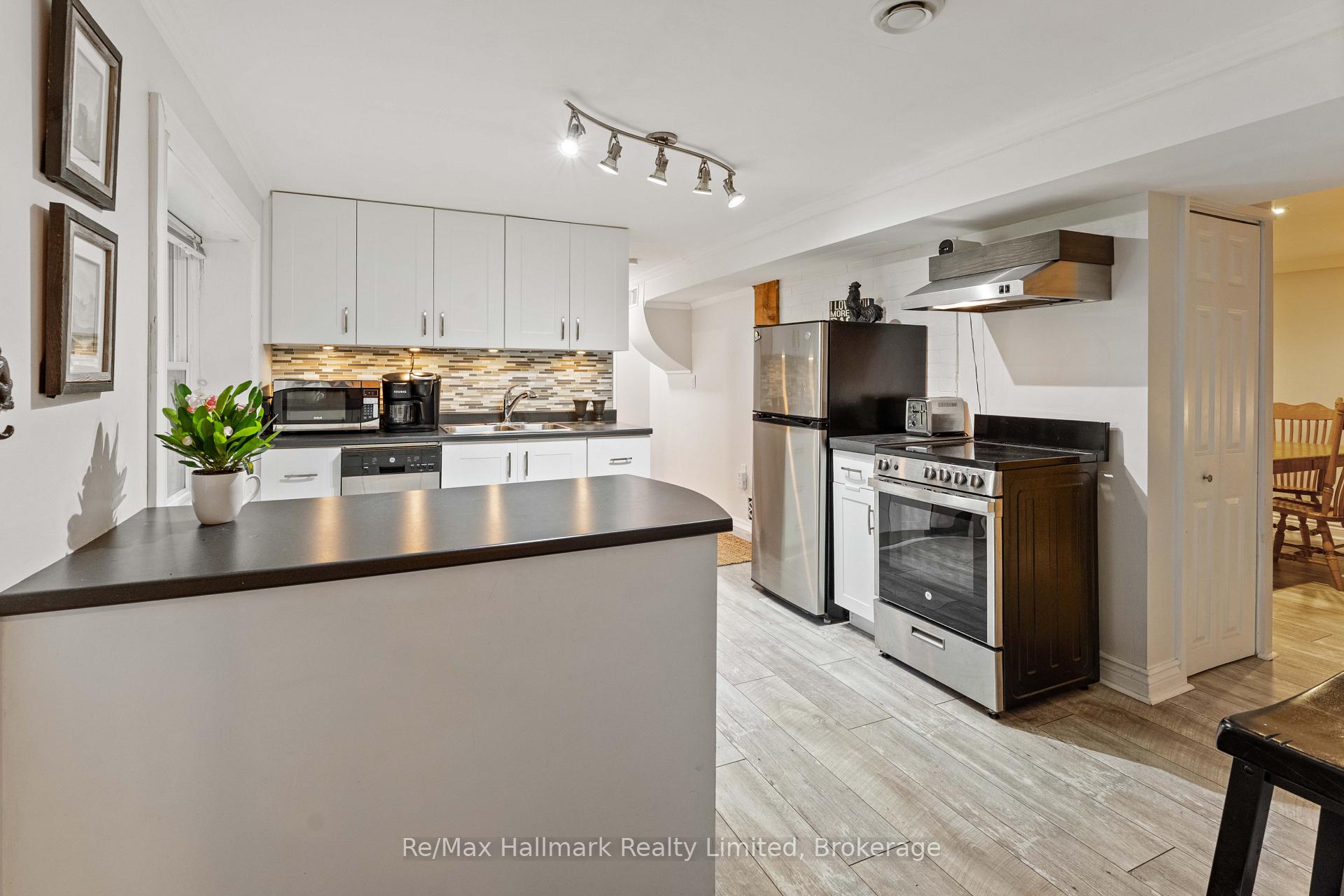 Photo 30 of 140 Woodward Street, Bracebridge — HOMEH