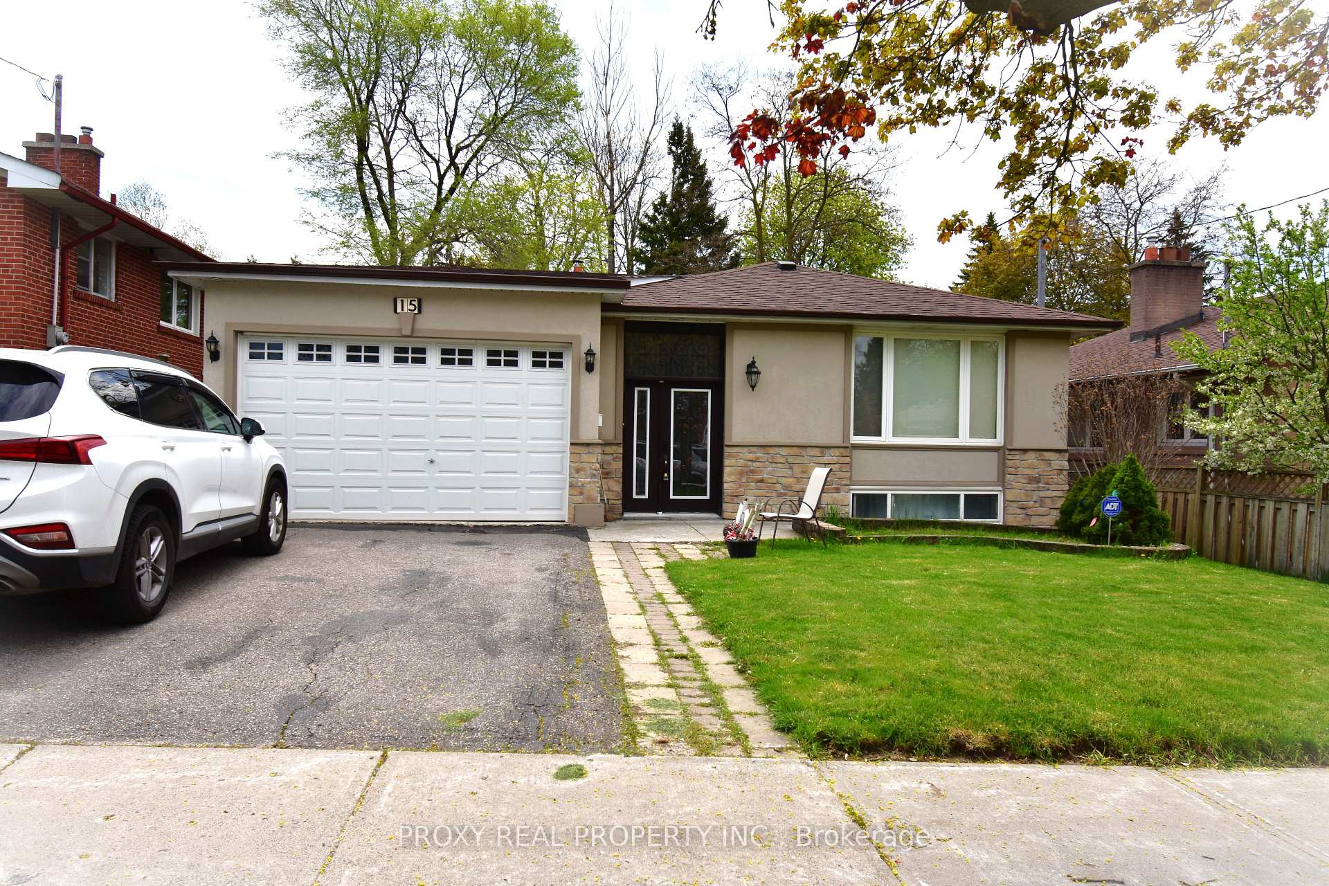 Photo of Unit (Basement), 15 Suraty Avenue