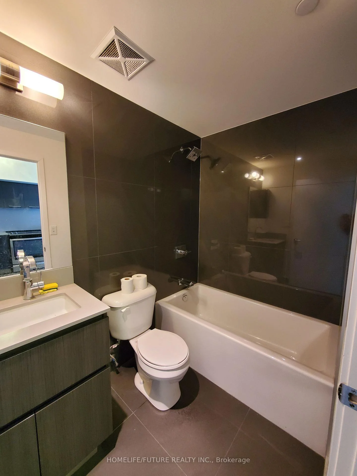 Photo 20 of Unit 724, 15 Baseball Place, Toronto, South Riverdale — HOMEH