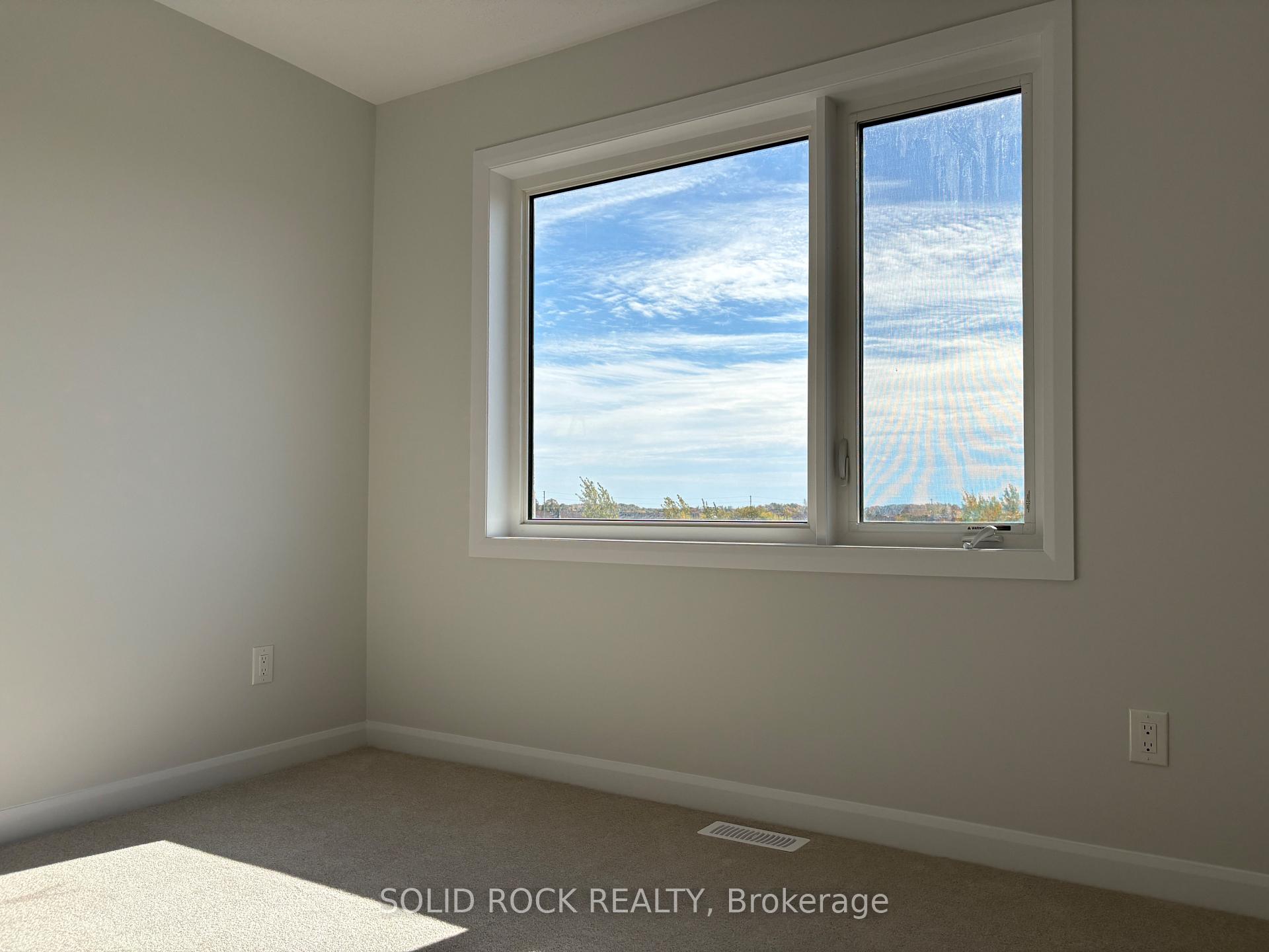 Photo 36 of Unit 18, 1001 Glenroy Gilbert Drive, Ottawa, Barrhaven - Strandherd — HOMEH
