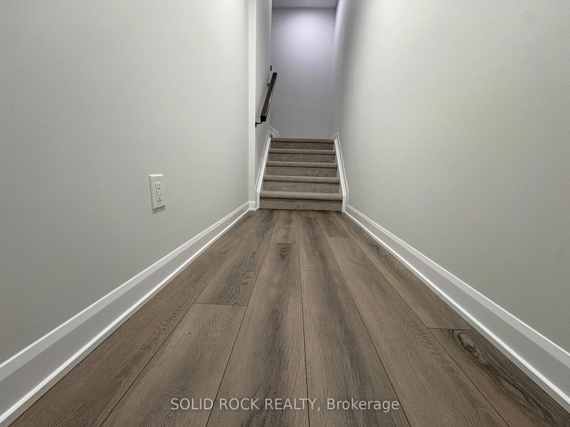 Photo 7 of Unit 18, 1001 Glenroy Gilbert Drive, Ottawa, Barrhaven - Strandherd — HOMEH