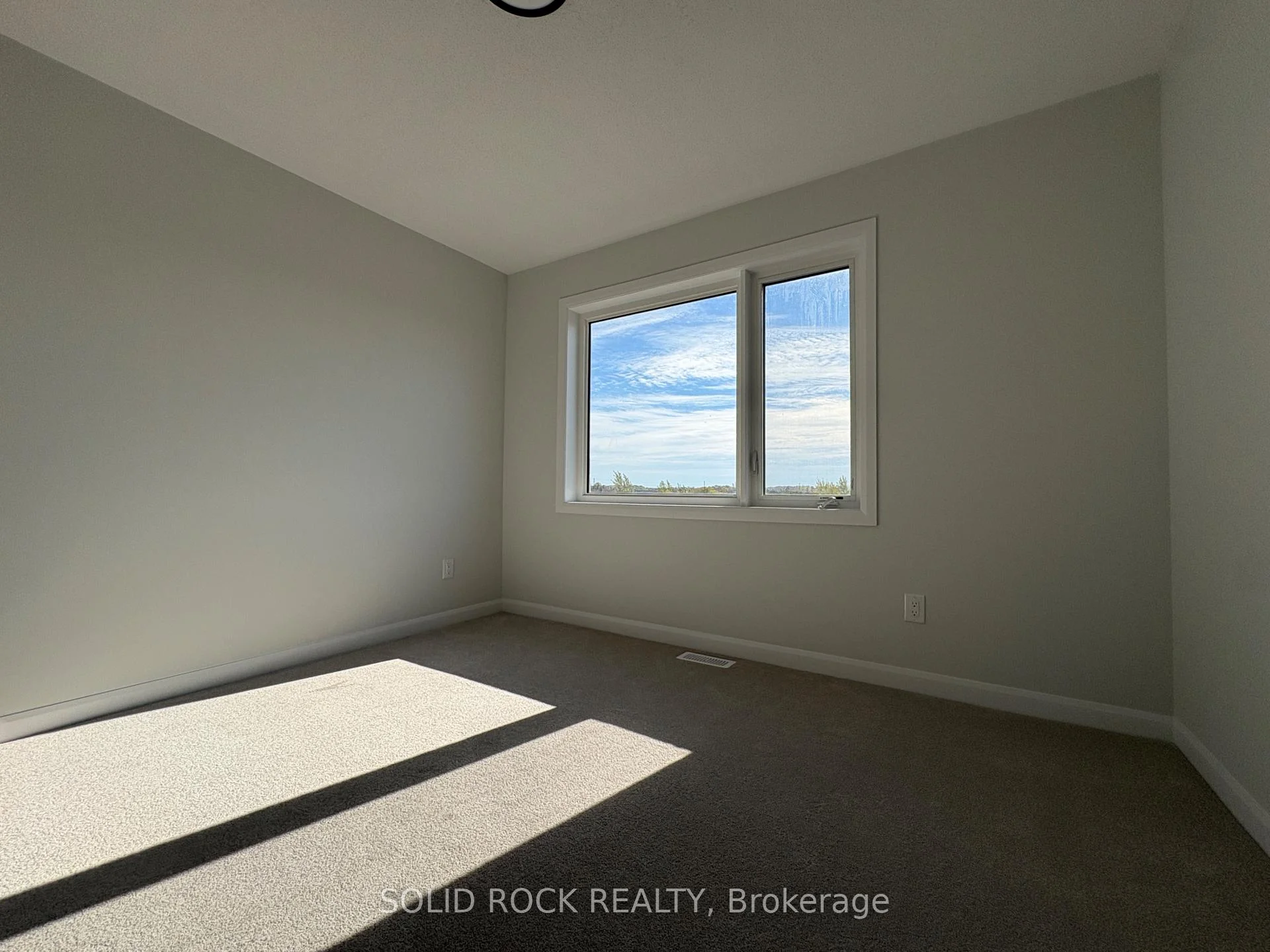 Photo 31 of Unit 18, 1001 Glenroy Gilbert Drive, Ottawa, Barrhaven - Strandherd — HOMEH