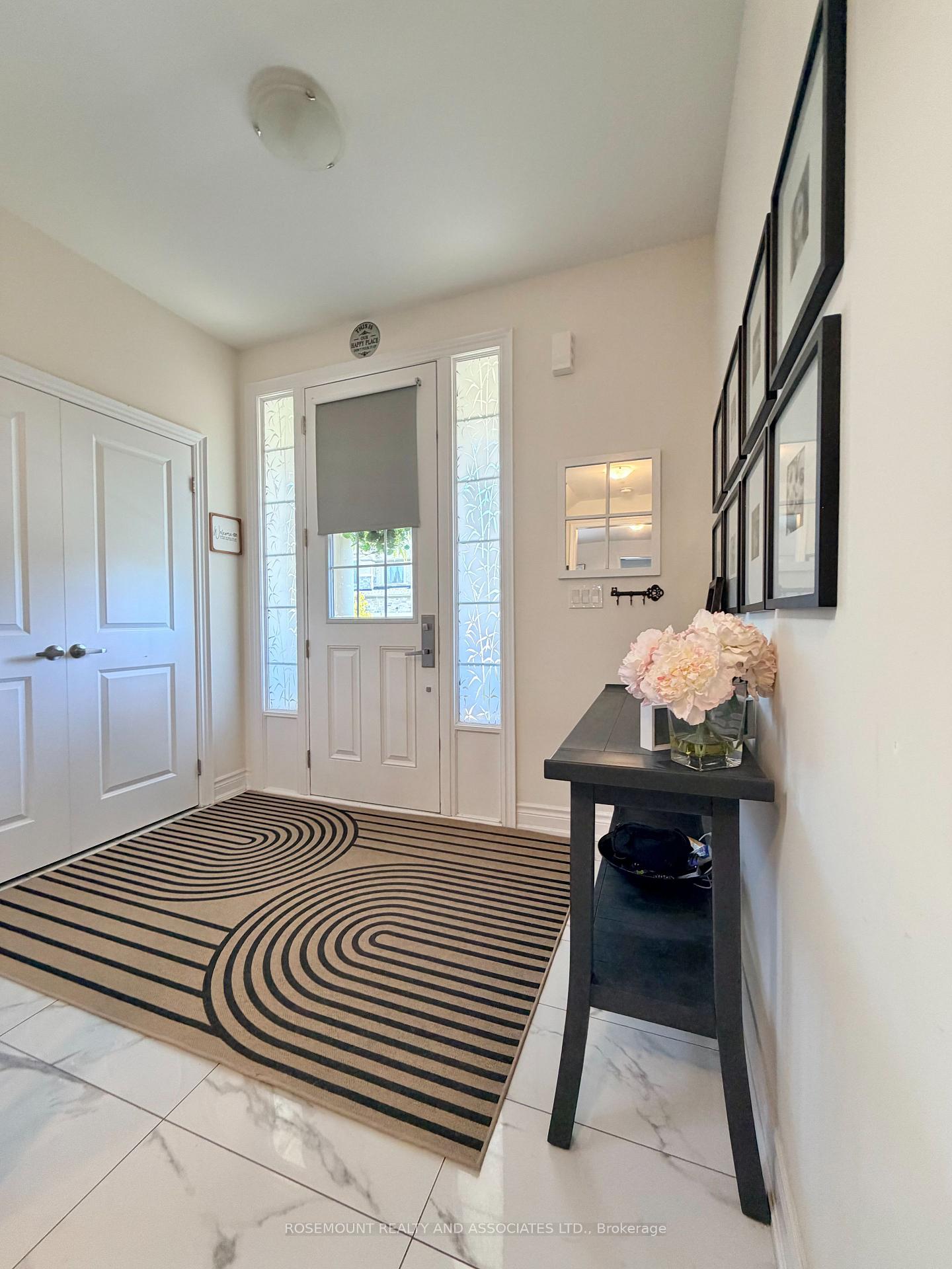 Photo 2 of 94 Wamsley Crescent, Clarington, Newcastle — HOMEH