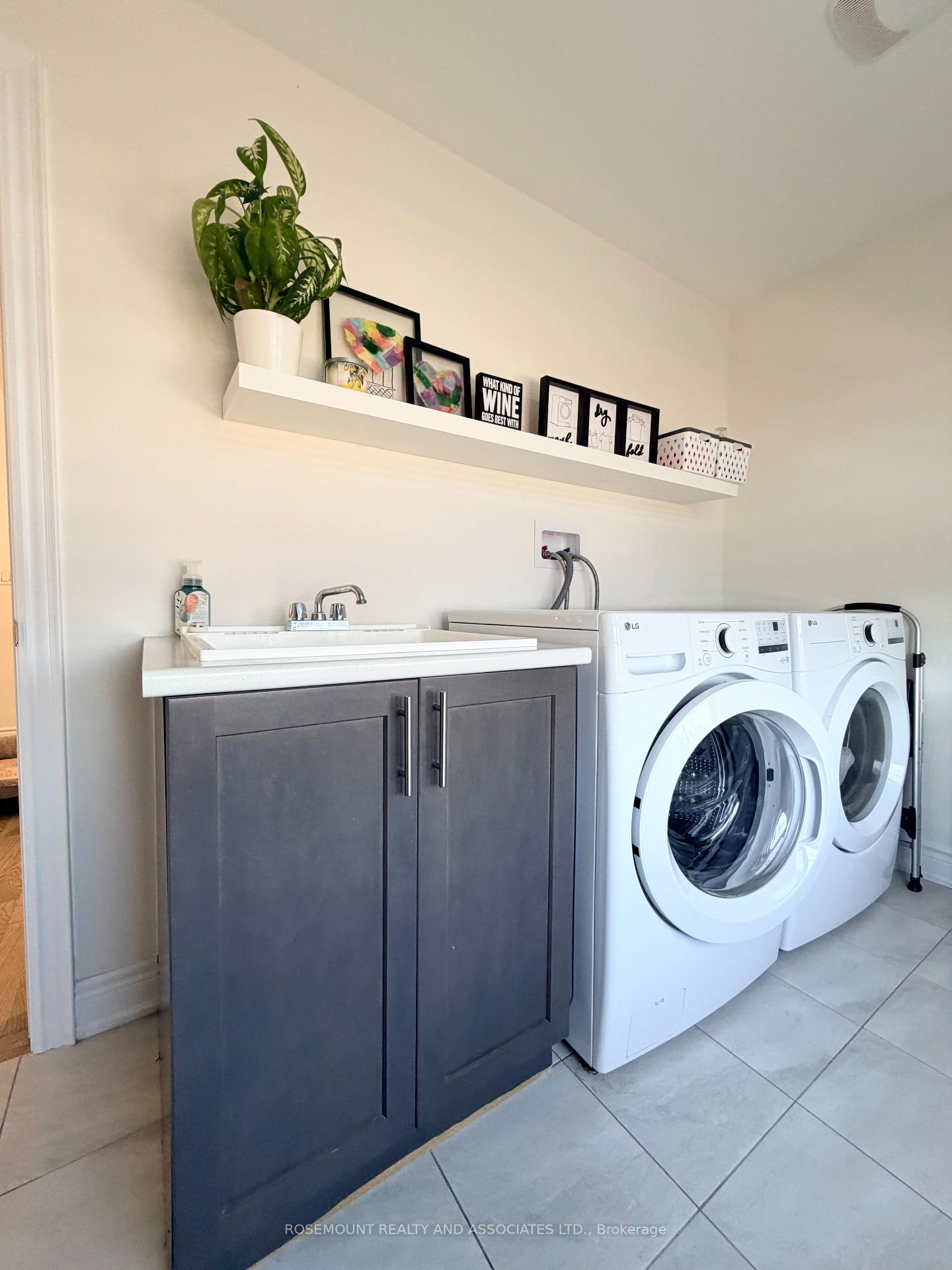 Photo 9 of 94 Wamsley Crescent, Clarington, Newcastle — HOMEH