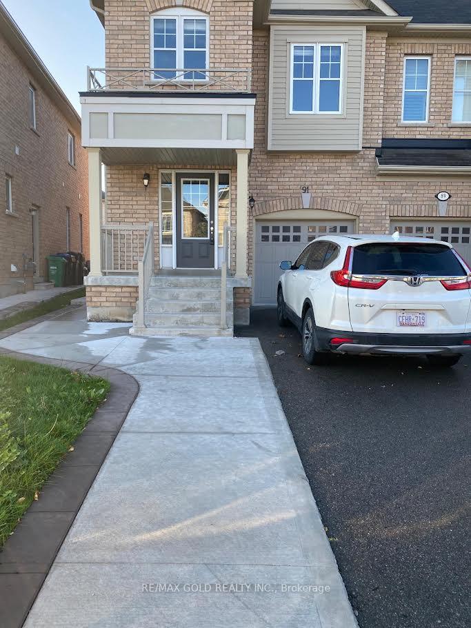 Photo 3 of Unit Bsmt, 91 Yardley Crescent, Brampton, Credit Valley — HOMEH