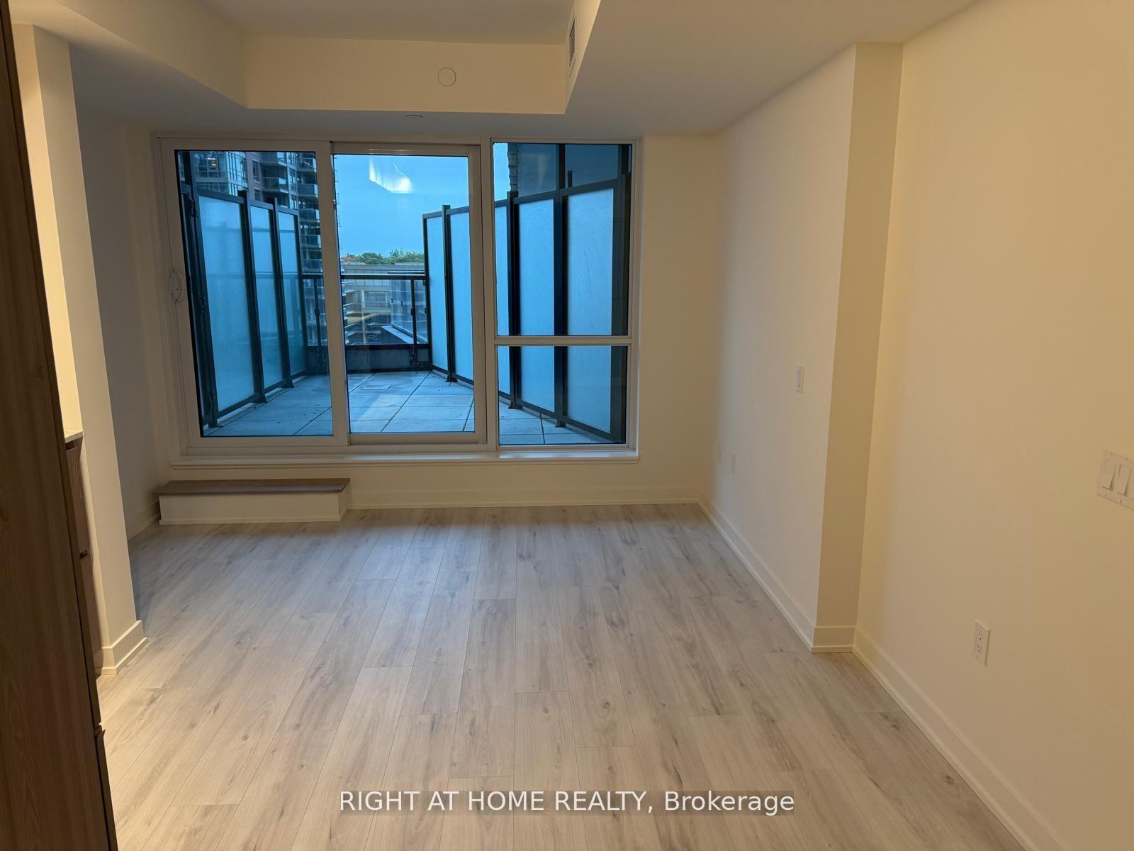 Photo 10 of Unit 513, 110 Broadway Avenue, Toronto, Mount Pleasant West — HOMEH