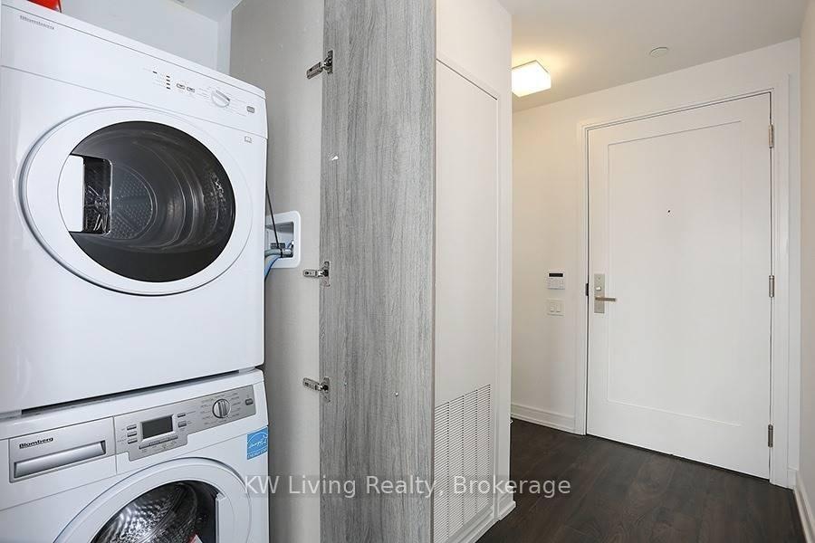 Photo 11 of Unit 3310, 28 Wellesley Street E, Toronto, Church-Yonge Corridor — HOMEH