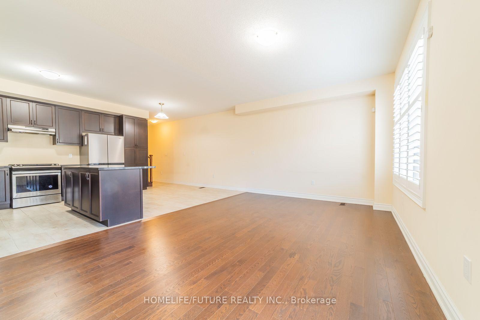 Photo 16 of 56 Ryler Way, Markham, Cedarwood — HOMEH
