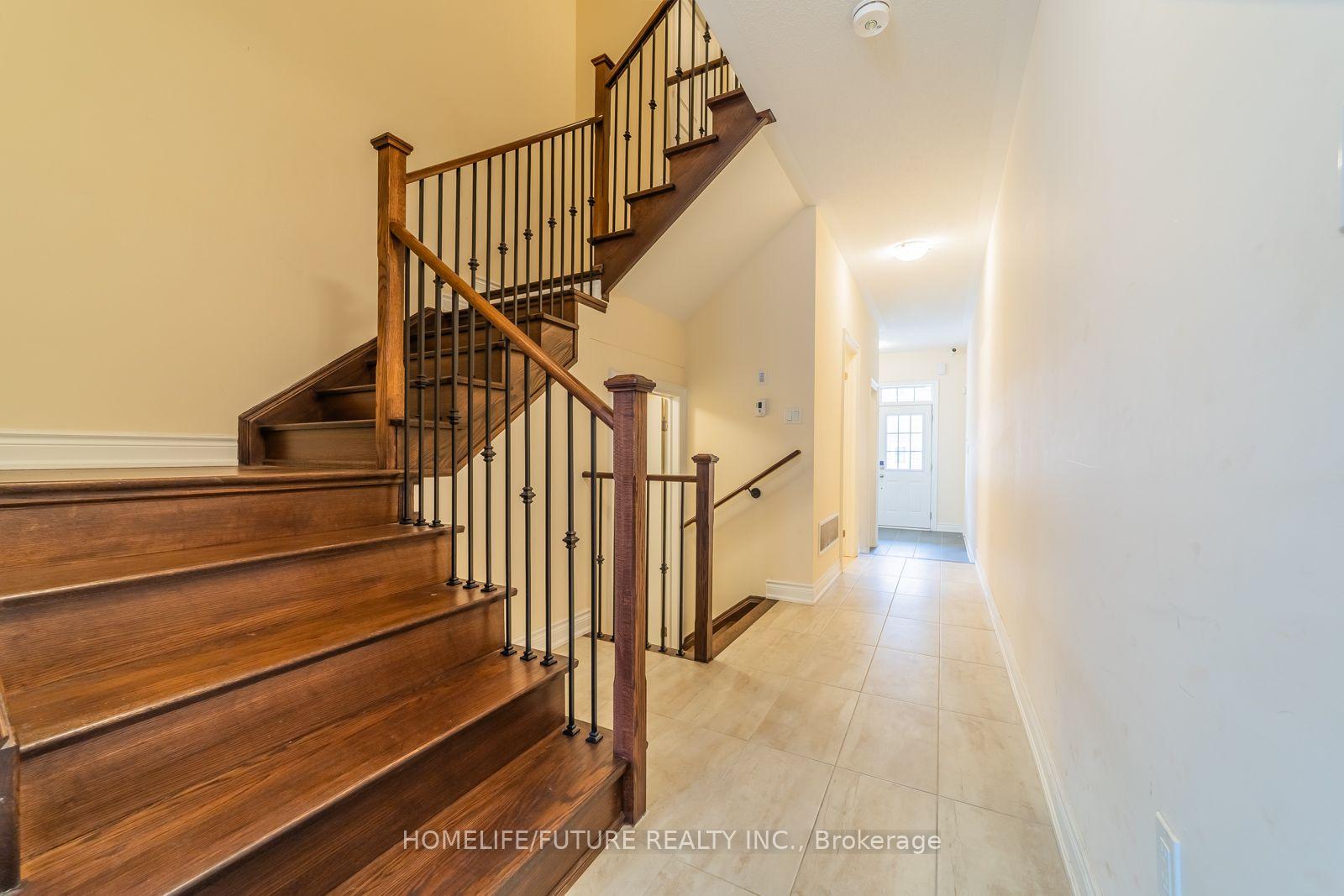 Photo 17 of 56 Ryler Way, Markham, Cedarwood — HOMEH
