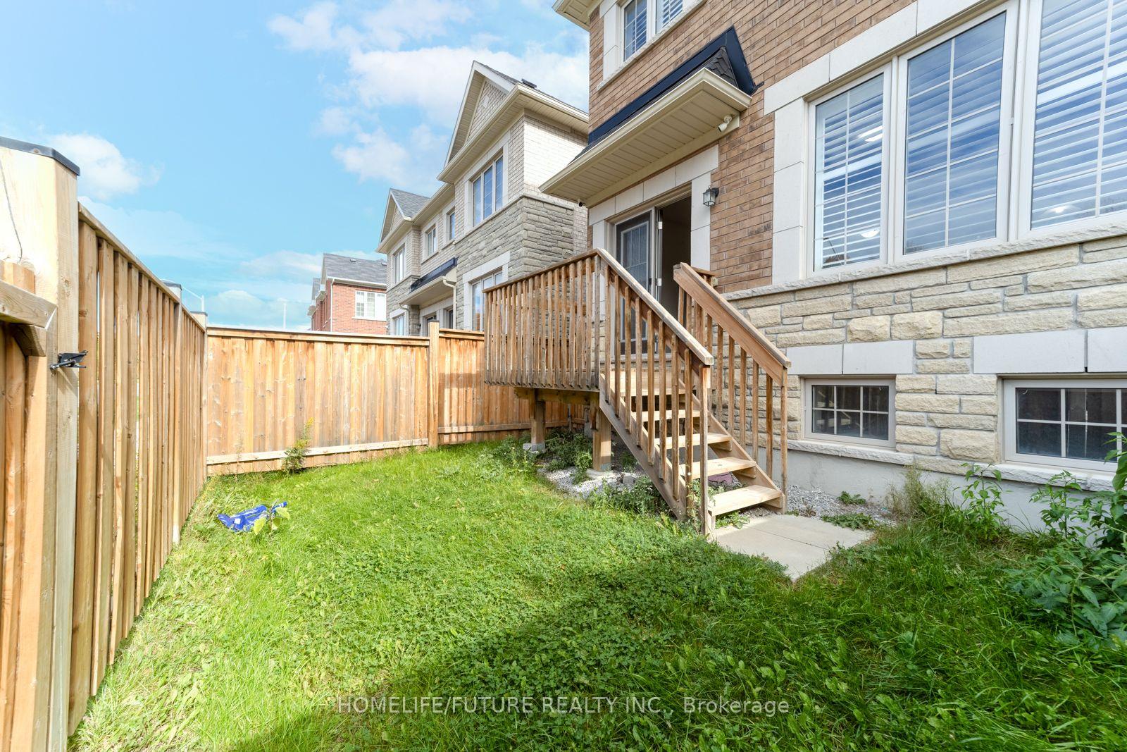 Photo 45 of 56 Ryler Way, Markham, Cedarwood — HOMEH