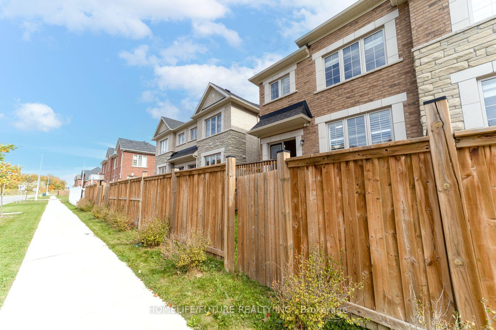 Photo 47 of 56 Ryler Way, Markham, Cedarwood — HOMEH