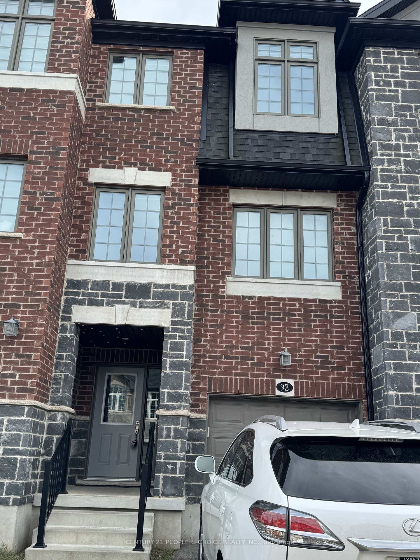Photo 1 of 92 Monarch Woods Drive, Kitchener, KW Hospital — HOMEH