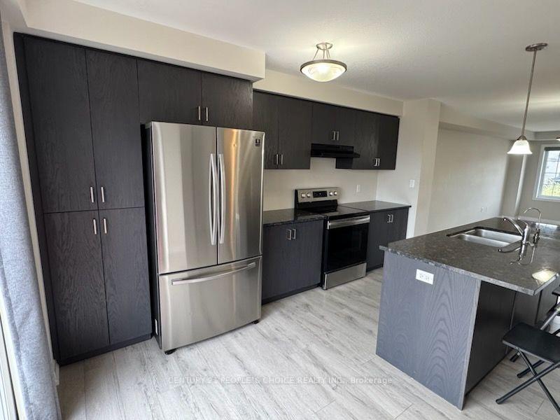 Photo 8 of 92 Monarch Woods Drive, Kitchener, KW Hospital — HOMEH