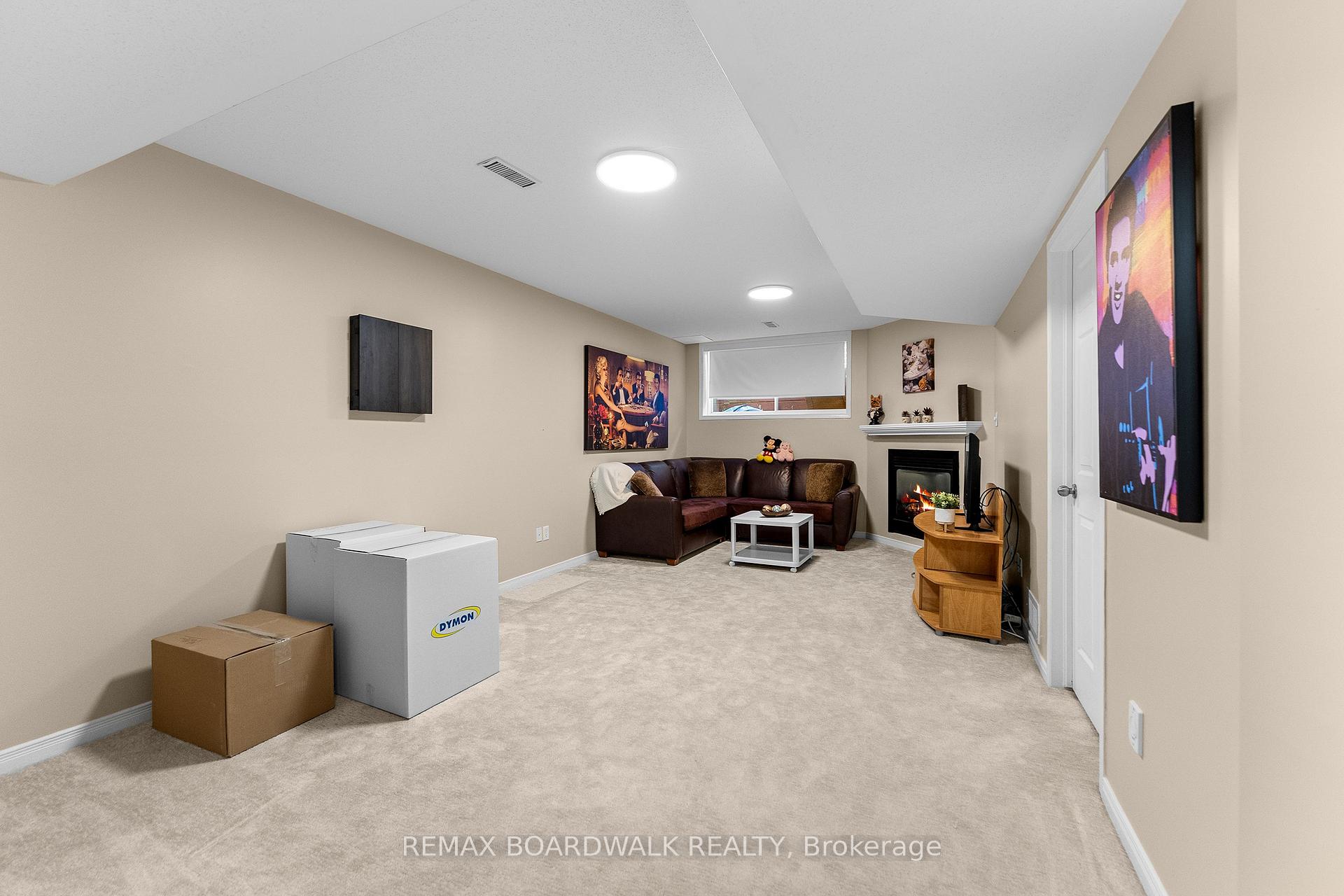 Photo 29 of 302 Statewood Drive, Ottawa, Kanata - Morgan's Grant/South March — HOMEH