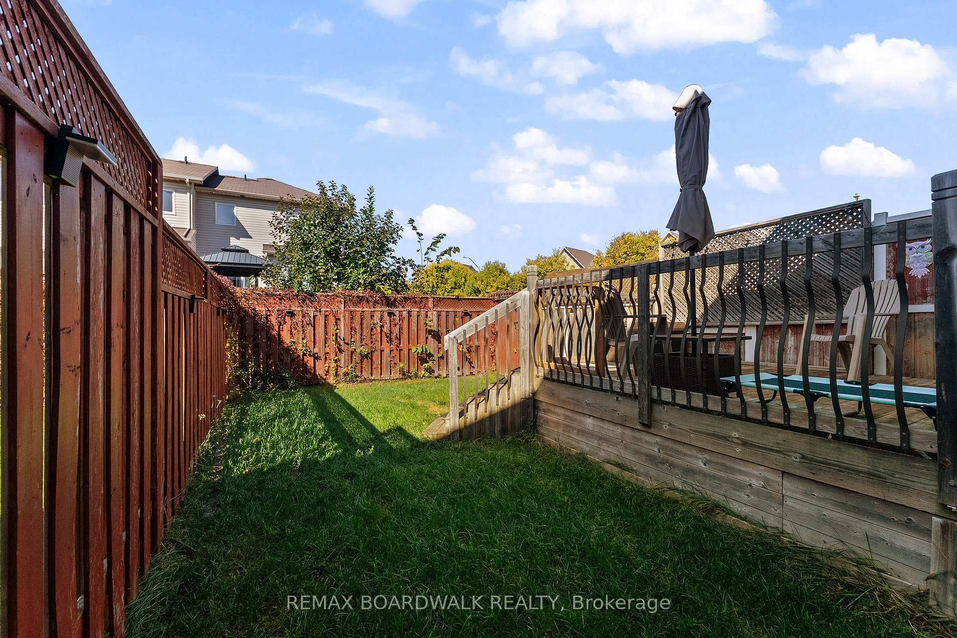 Photo 46 of 302 Statewood Drive, Ottawa, Kanata - Morgan's Grant/South March — HOMEH