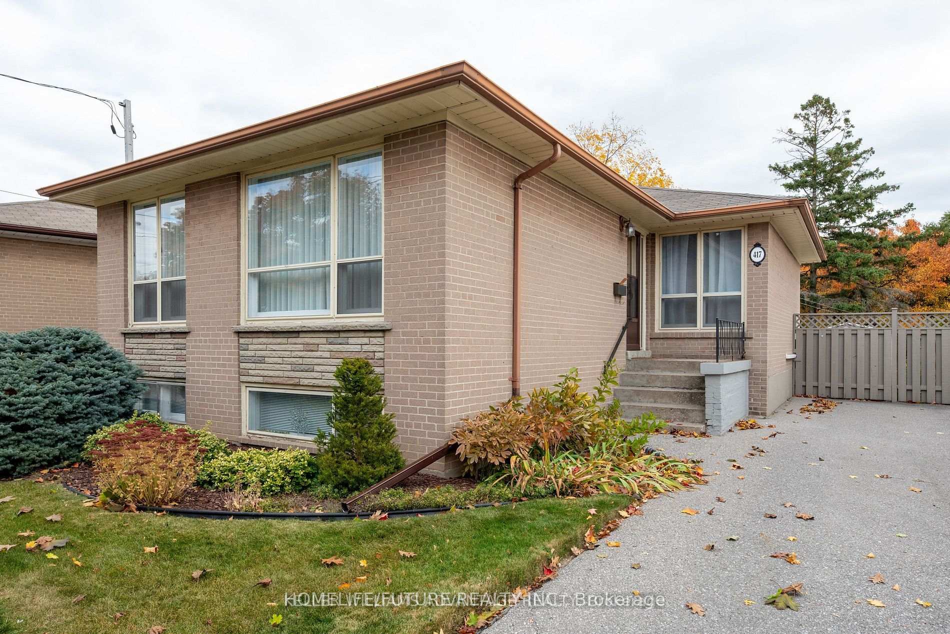 Photo 2 of Unit Main, 417 Painted Post Drive, Scarborough, Woburn — HOMEH