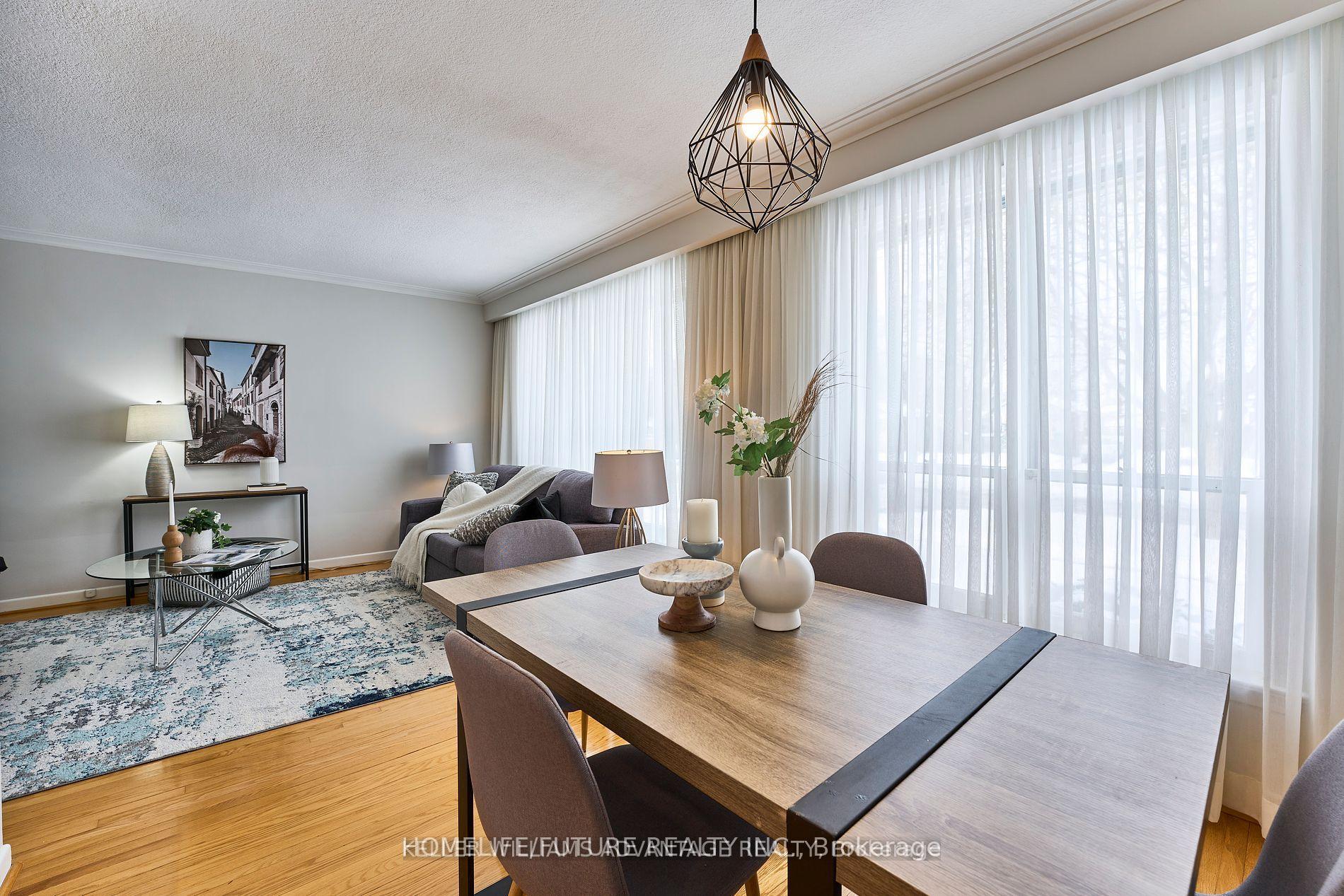 Photo 8 of Unit Main, 417 Painted Post Drive, Scarborough, Woburn — HOMEH