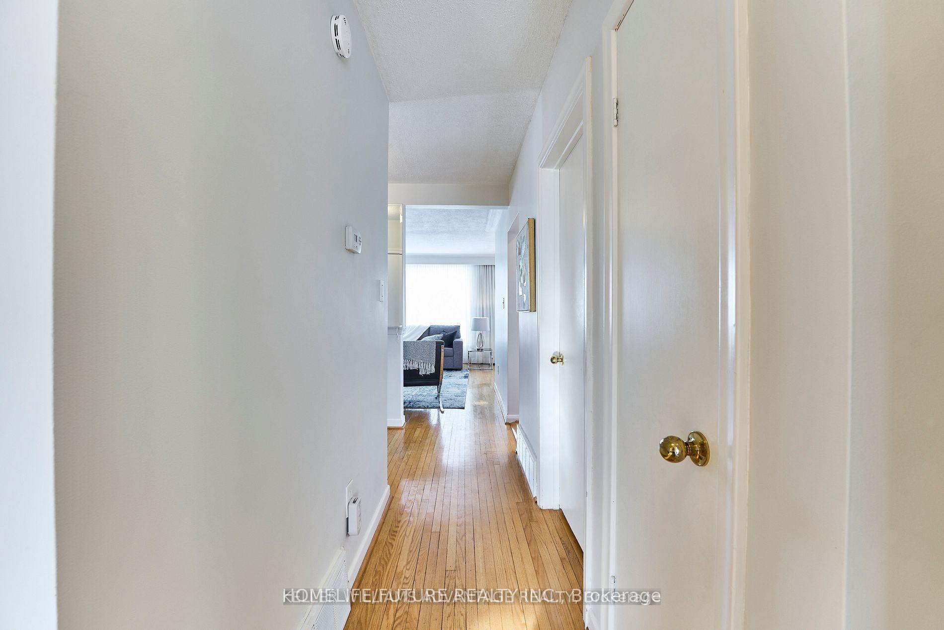 Photo 14 of Unit Main, 417 Painted Post Drive, Scarborough, Woburn — HOMEH