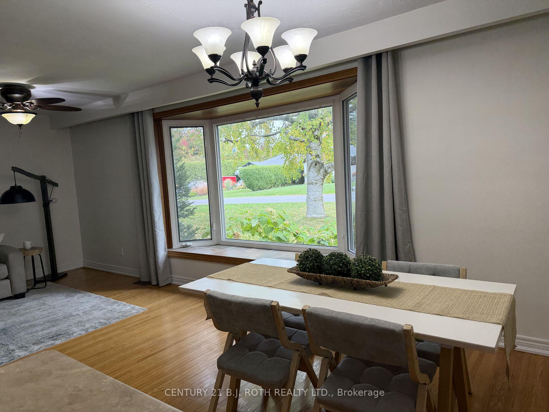 Photo 29 of 72 Allan Street, Scugog, Port Perry — HOMEH