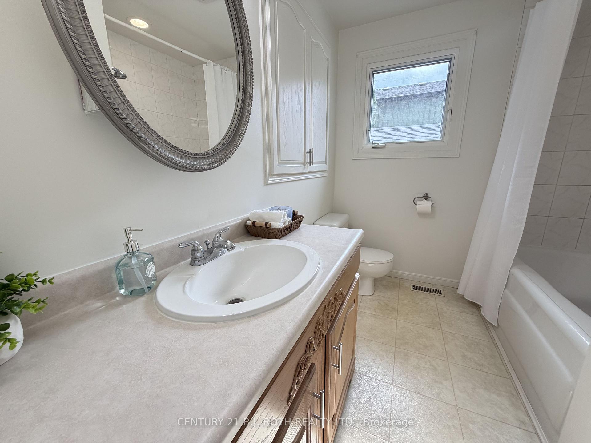 Photo 46 of 72 Allan Street, Scugog, Port Perry — HOMEH