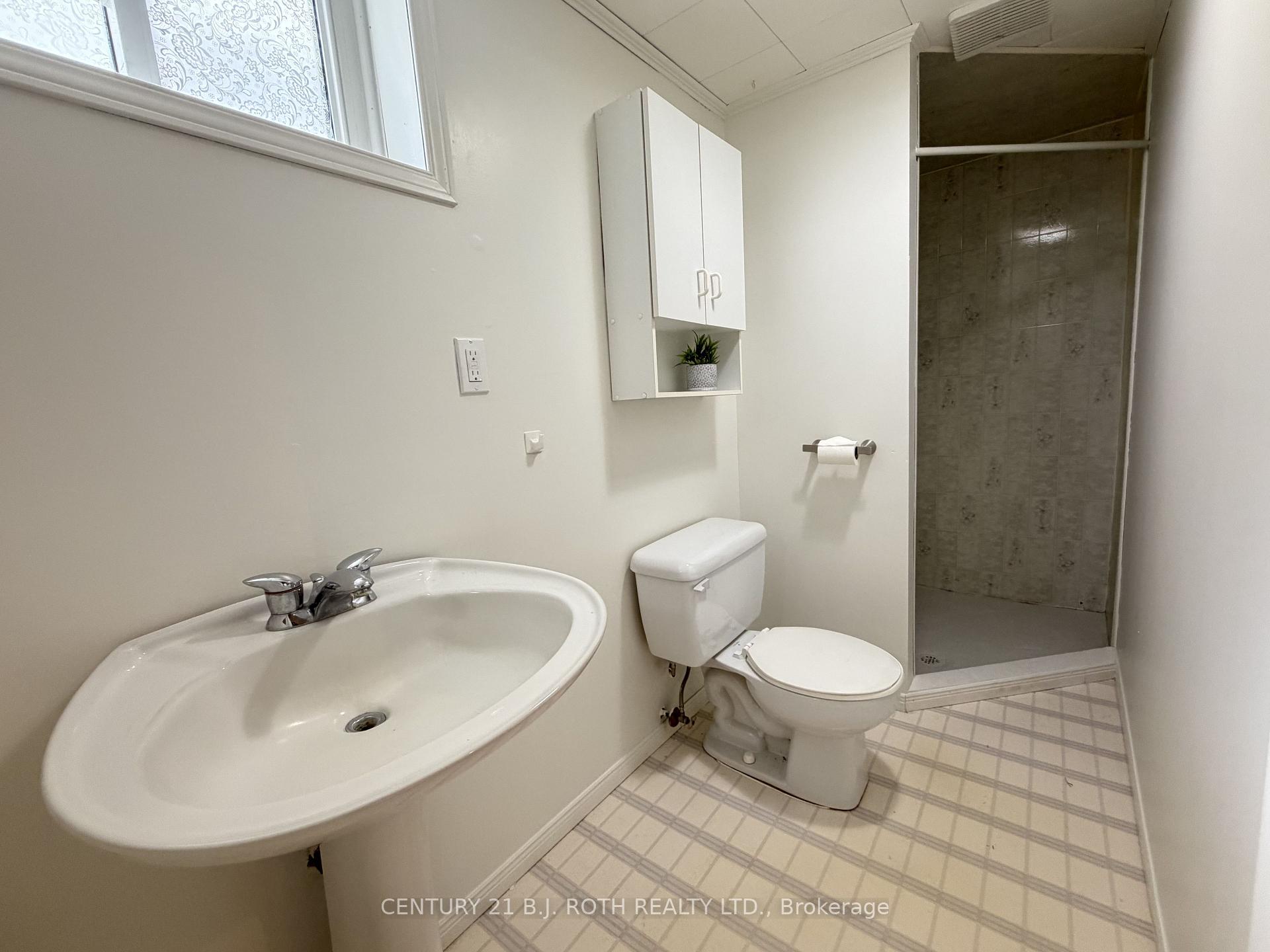 Photo 59 of 72 Allan Street, Scugog, Port Perry — HOMEH