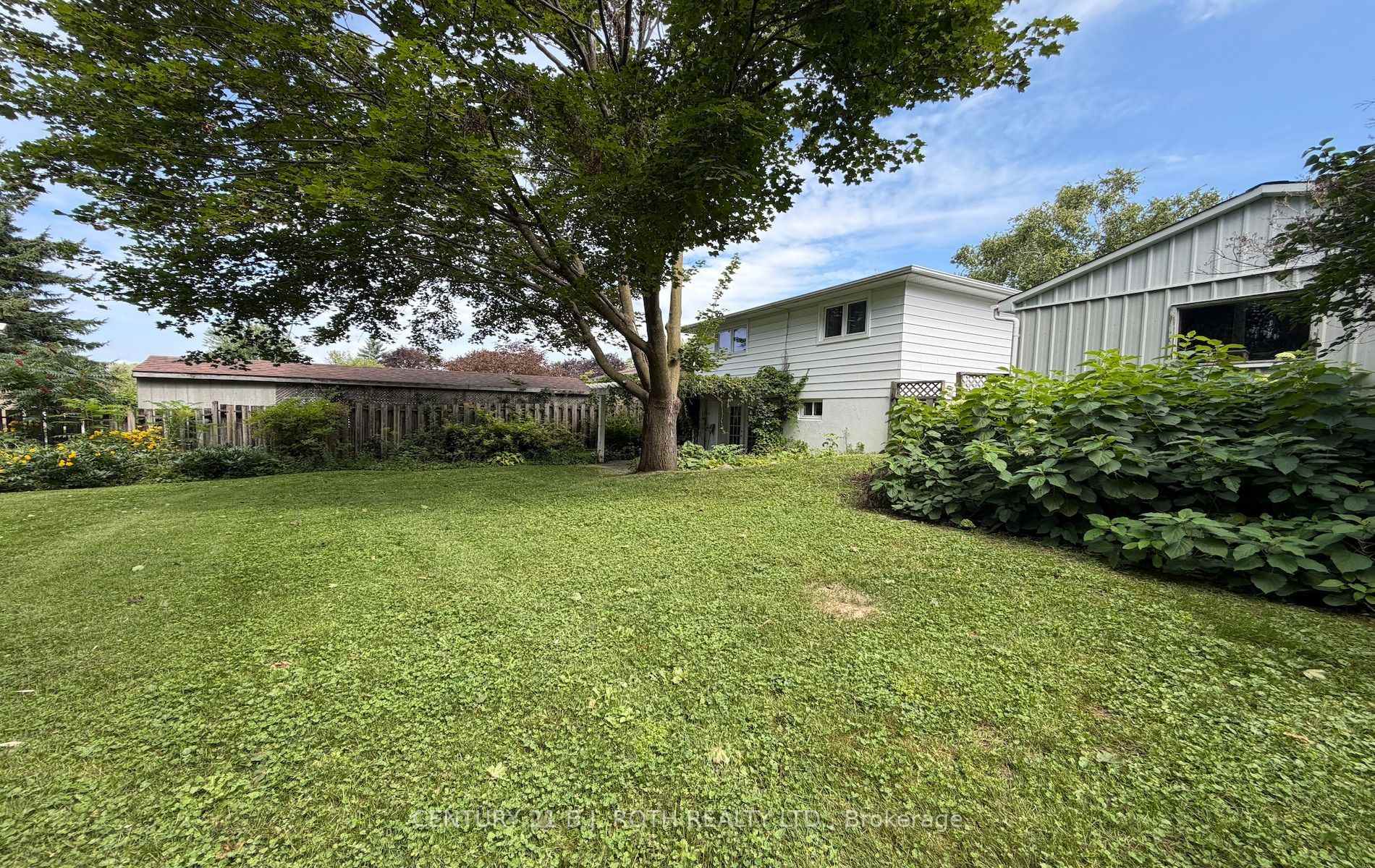 Photo 66 of 72 Allan Street, Scugog, Port Perry — HOMEH