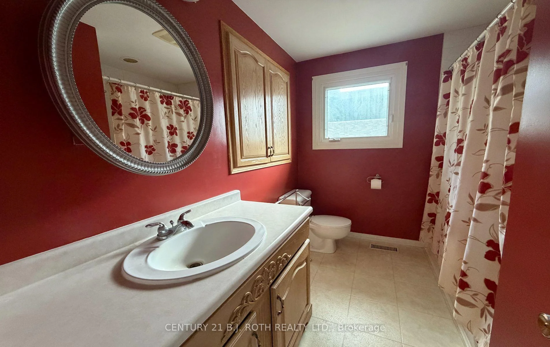 Photo 9 of 72 Allan Street, Scugog, Port Perry — HOMEH