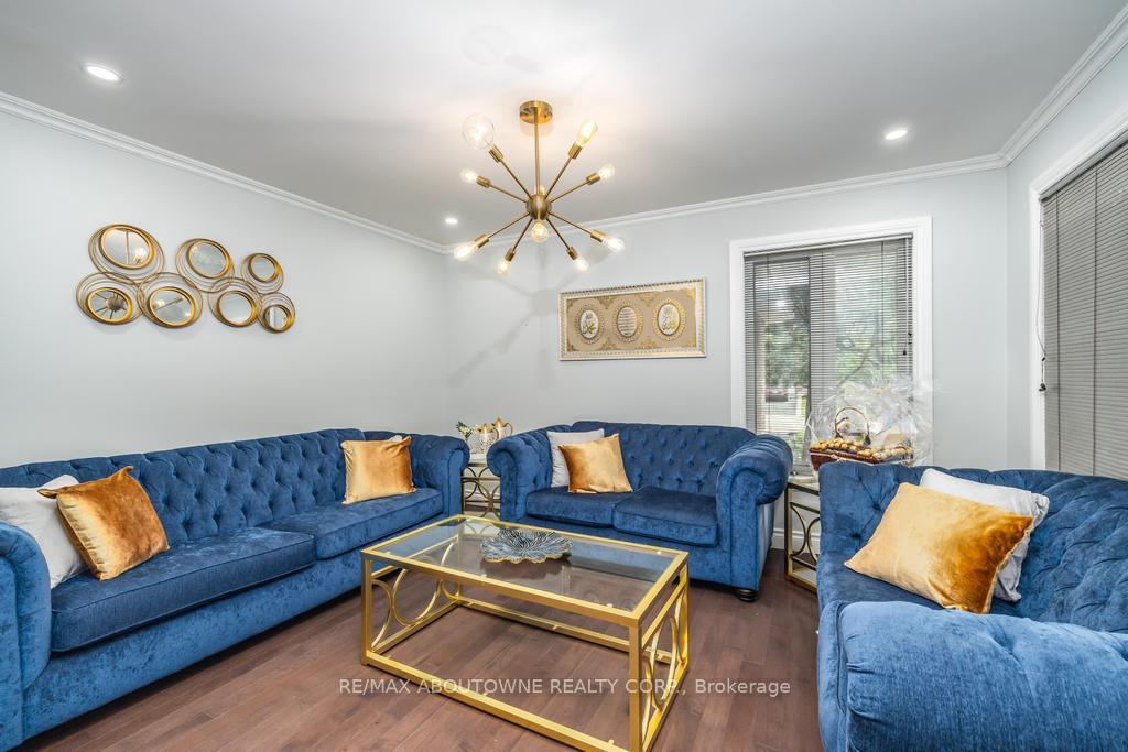 Photo 18 of 14 Sable Drive, Hamilton, Ancaster — HOMEH