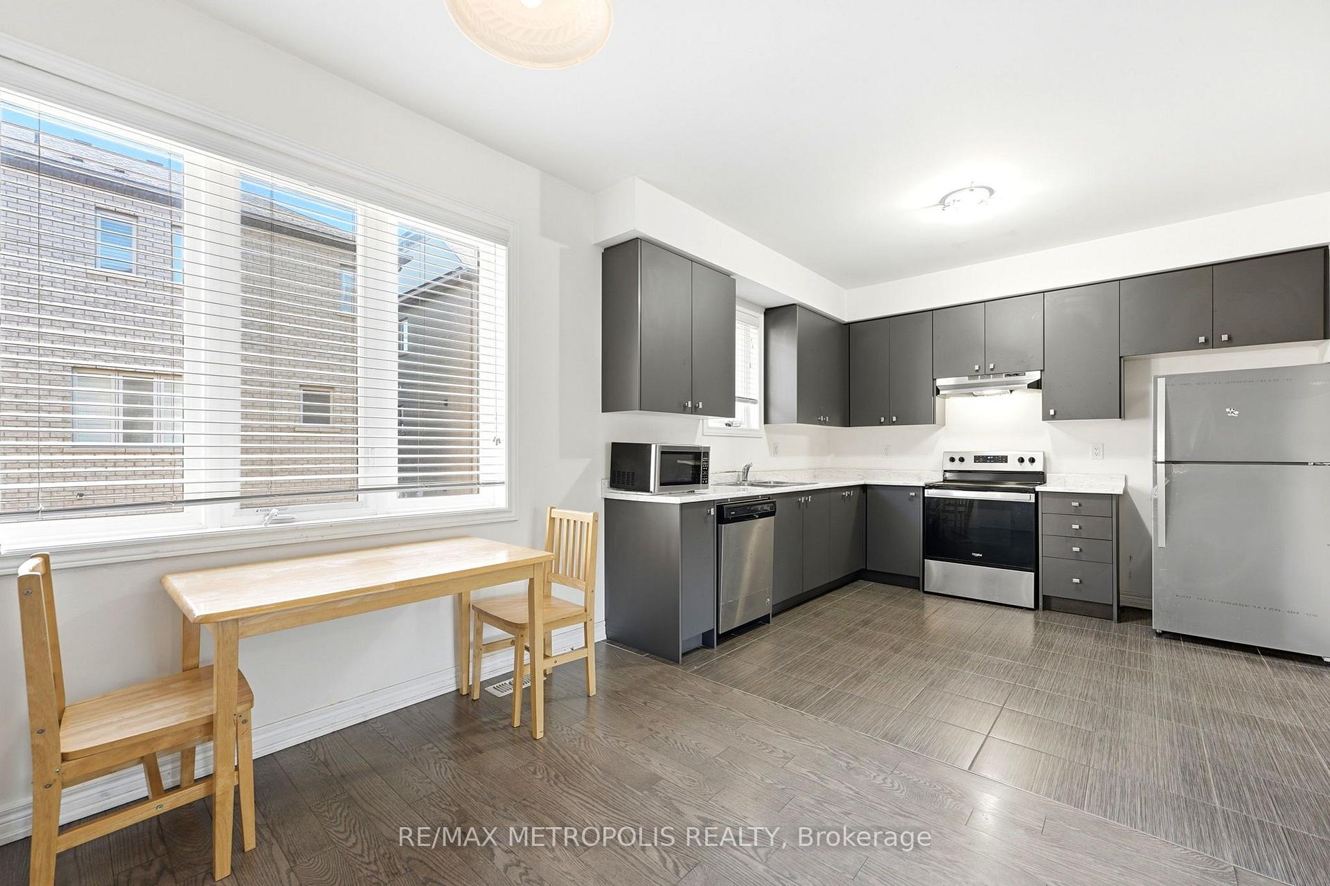 Photo 29 of Unit Main, 31 Allegro Drive, Brampton, Credit Valley — HOMEH