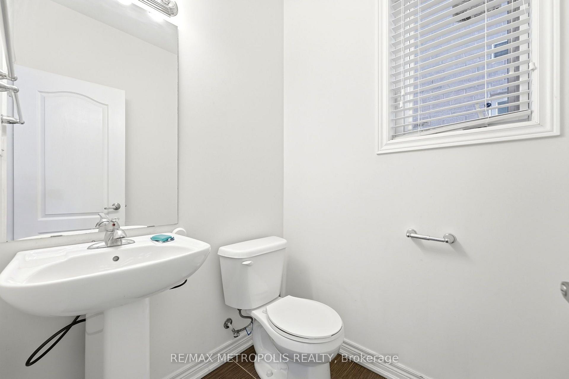 Photo 46 of Unit Main, 31 Allegro Drive, Brampton, Credit Valley — HOMEH